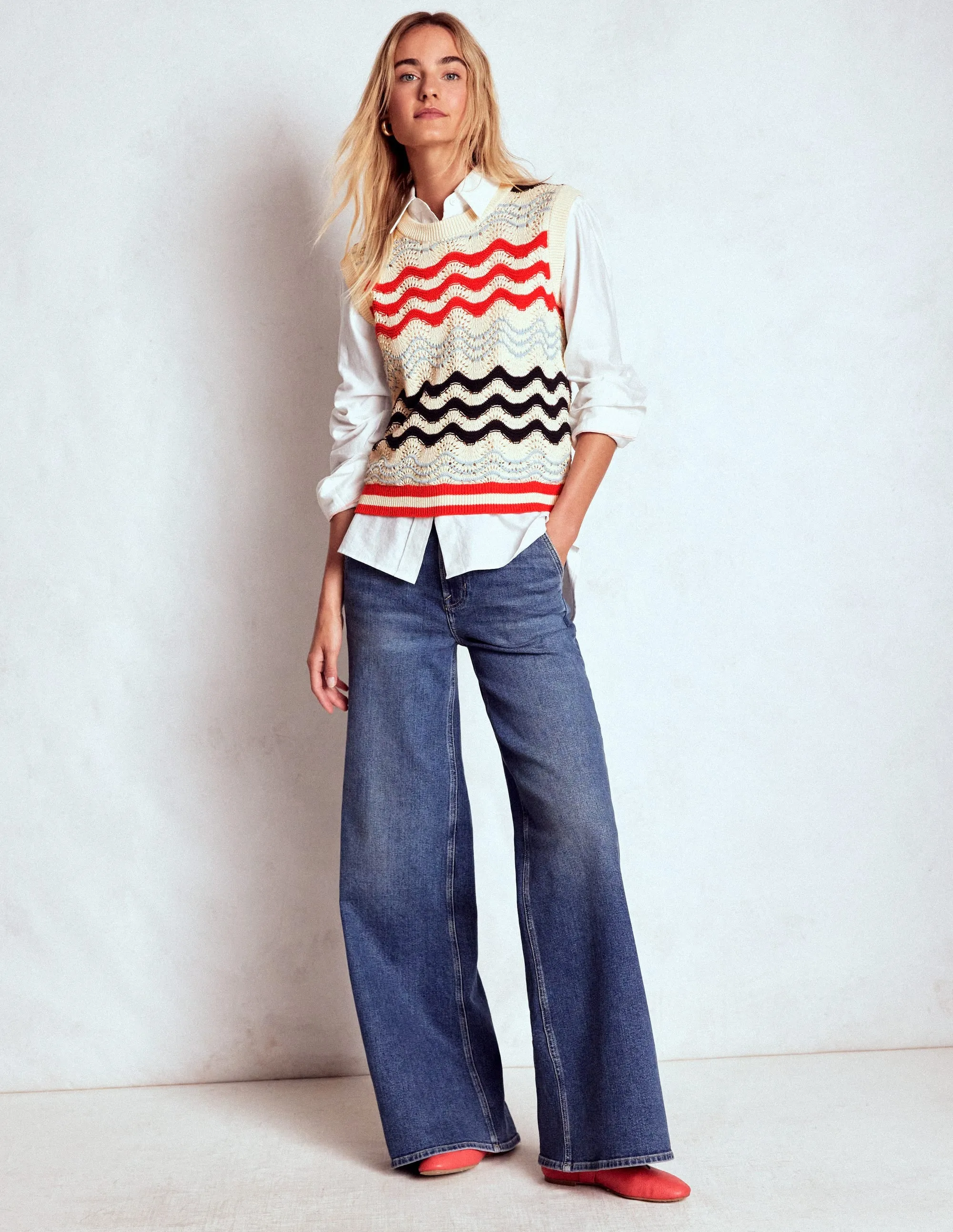 Cotton Wave Tank-Navy/ Red Textured Wave Stretchable Material Textured Weave