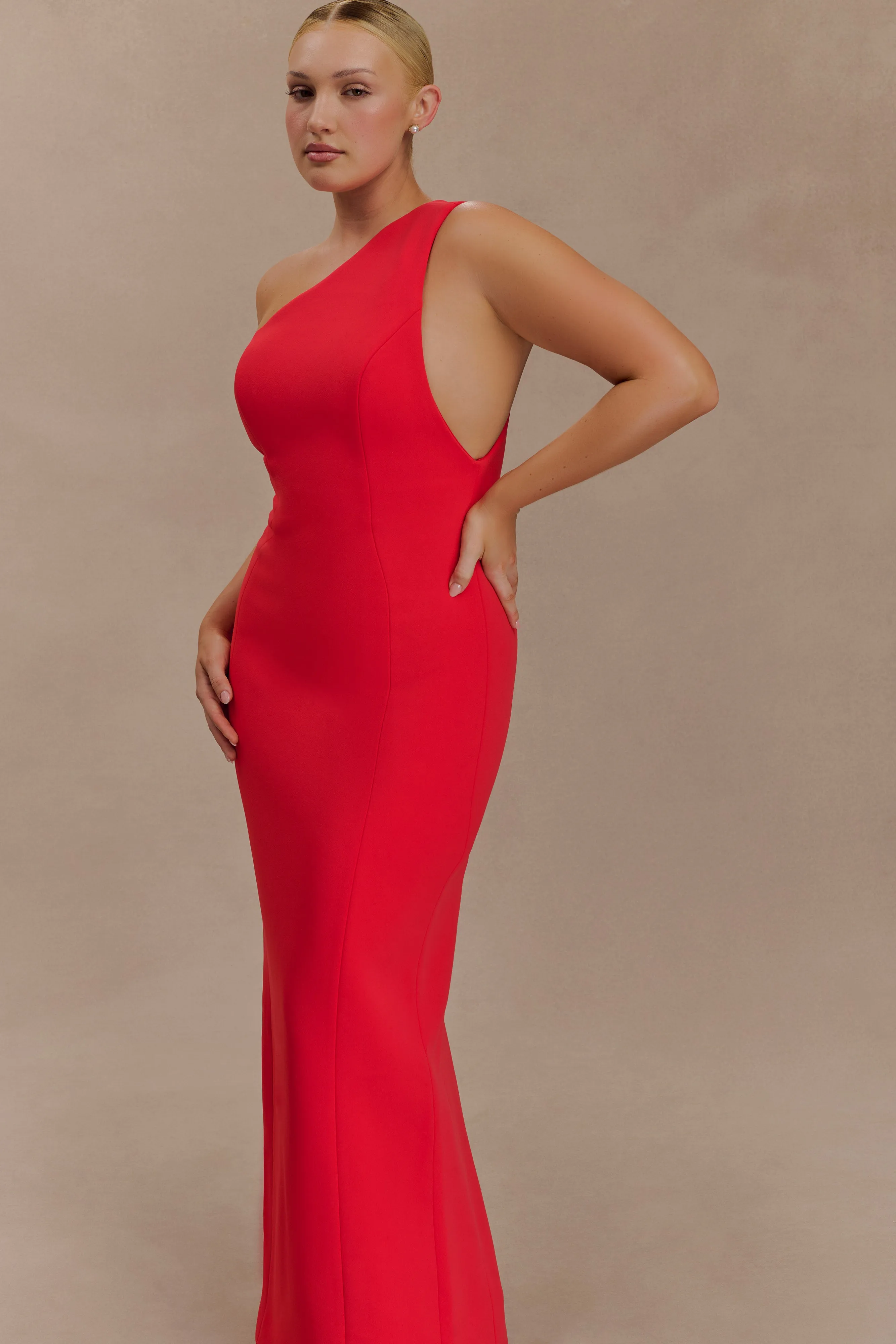 Milena One Shoulder Crepe Maxi Dress - Red Trendy Wearable Cruise-Wear