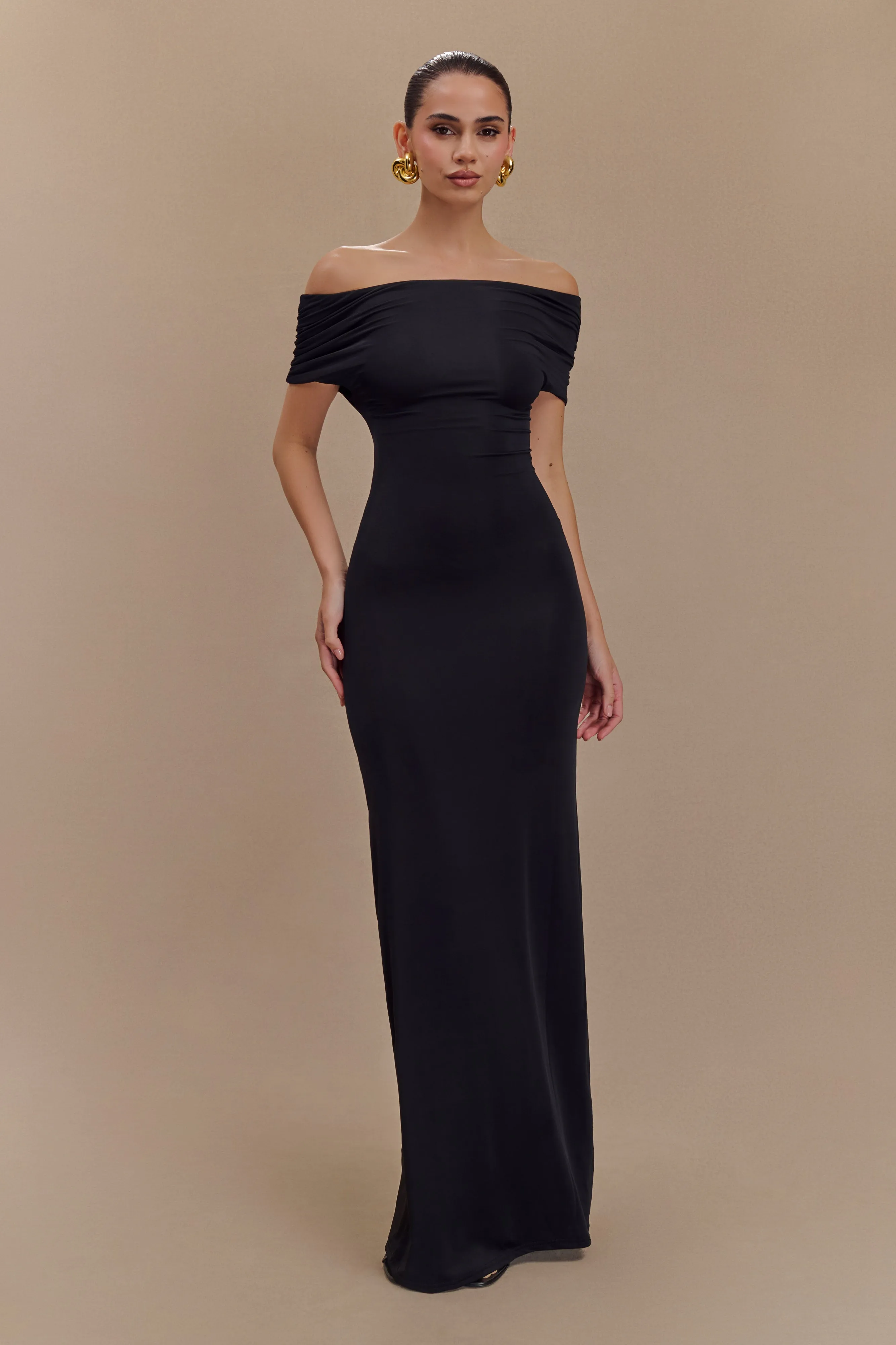 Trend Detail Trendy pick Imogen Off Shoulder Slinky Maxi Dress - Black