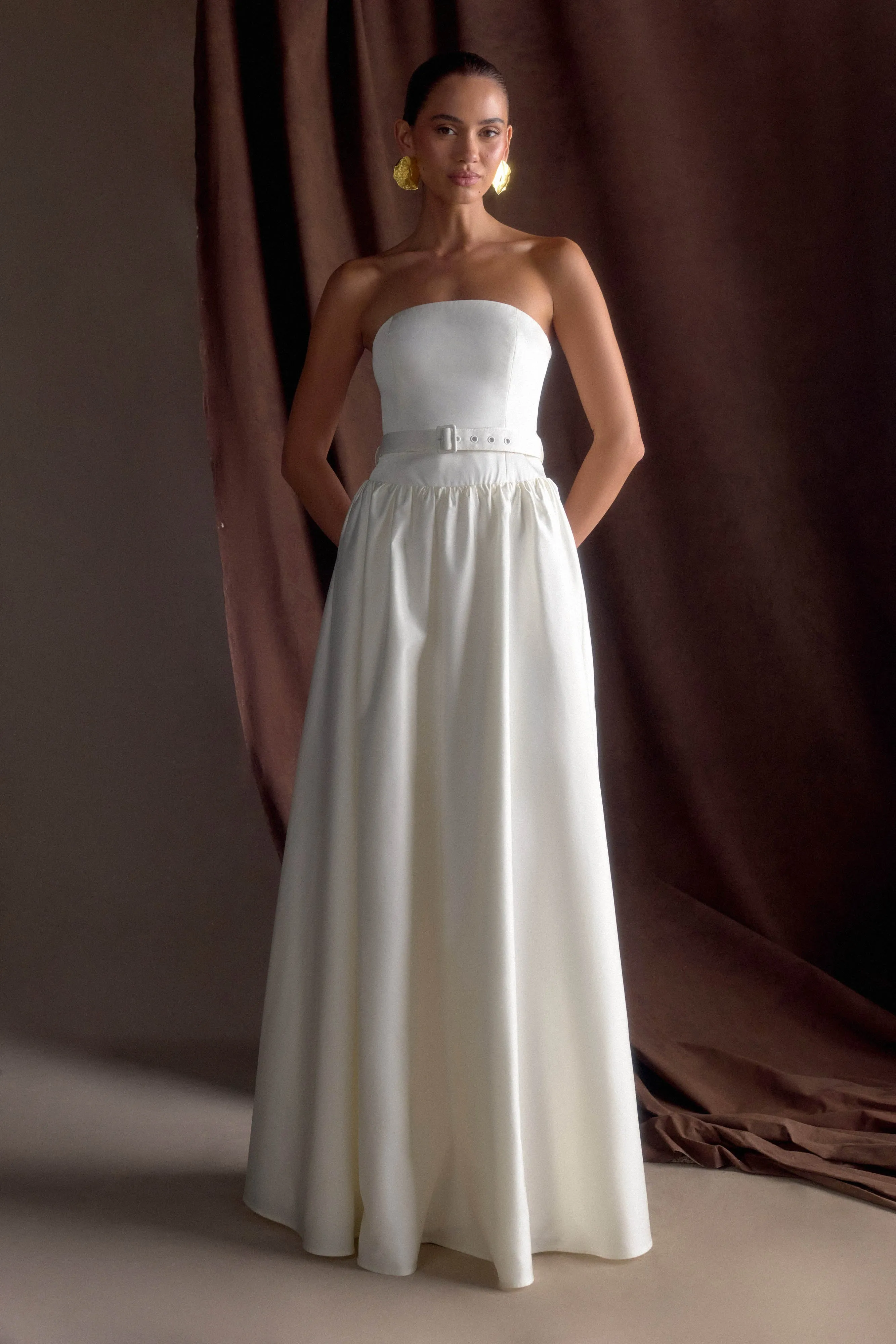 ContrastStitching Feminine Details Florence Strapless Belted Maxi Dress - White