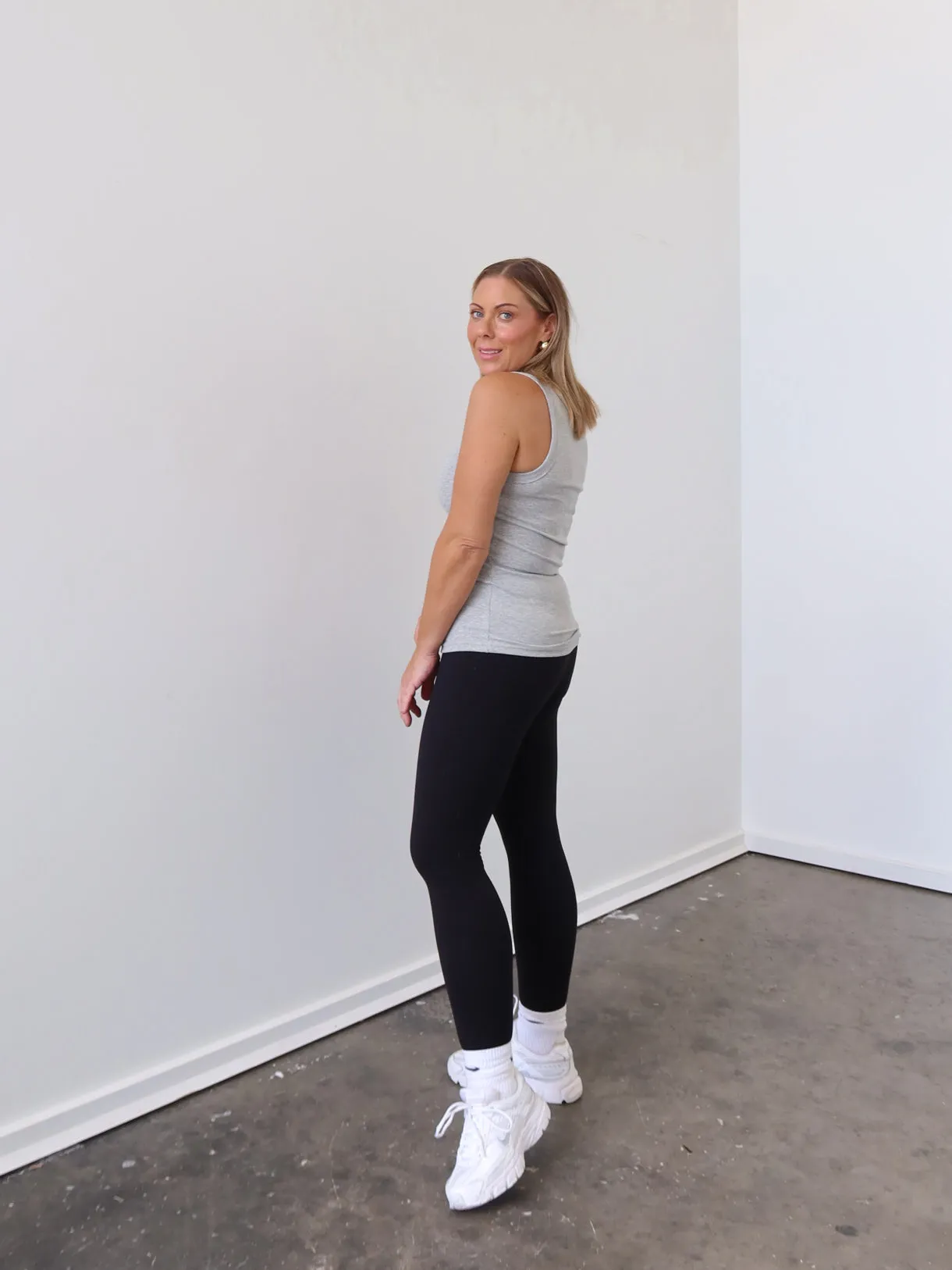 Charlee Tank - Grey Reliable Dynamic Fit Design