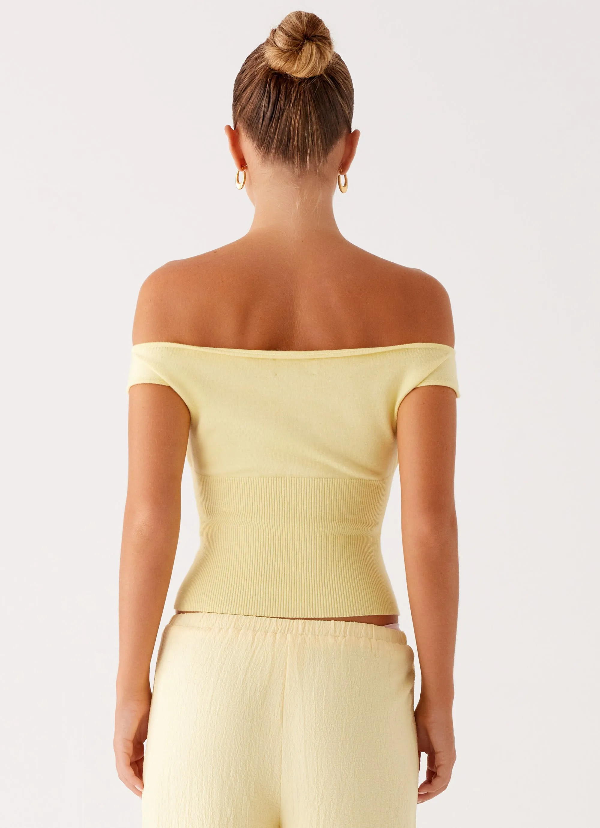Fall Fashion Coleman Knit Top - Yellow