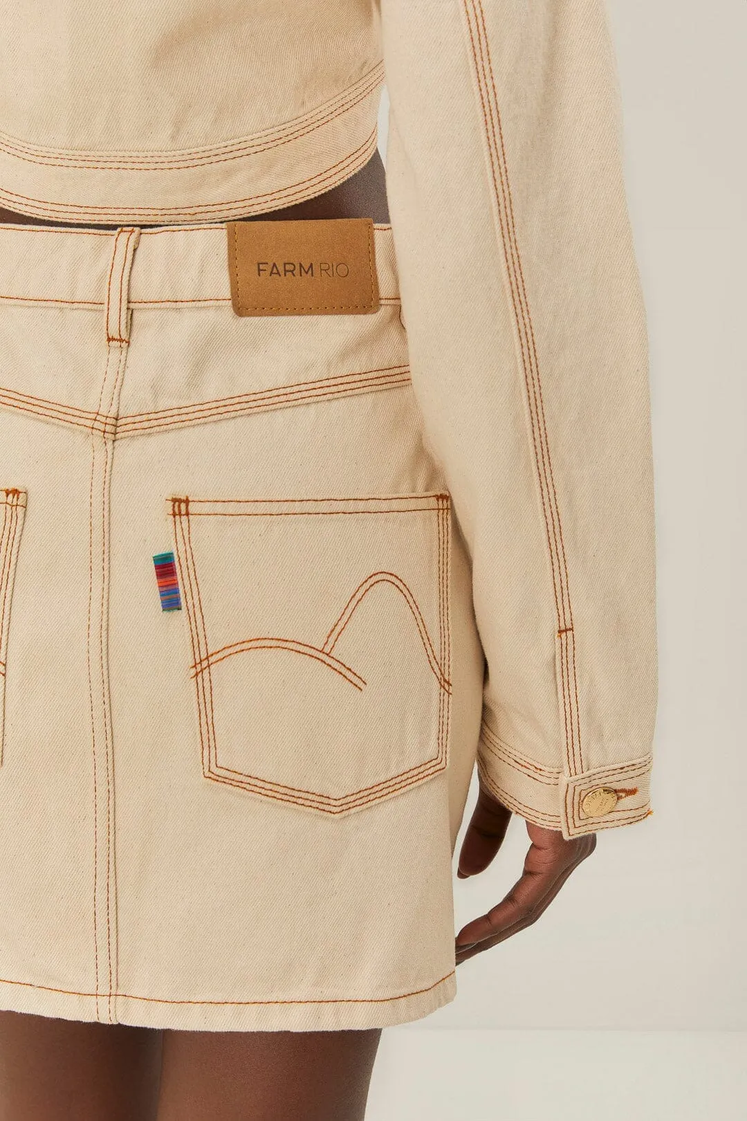 Limited Quantity Outfit Display Off-White Gabardine Mini Skirt