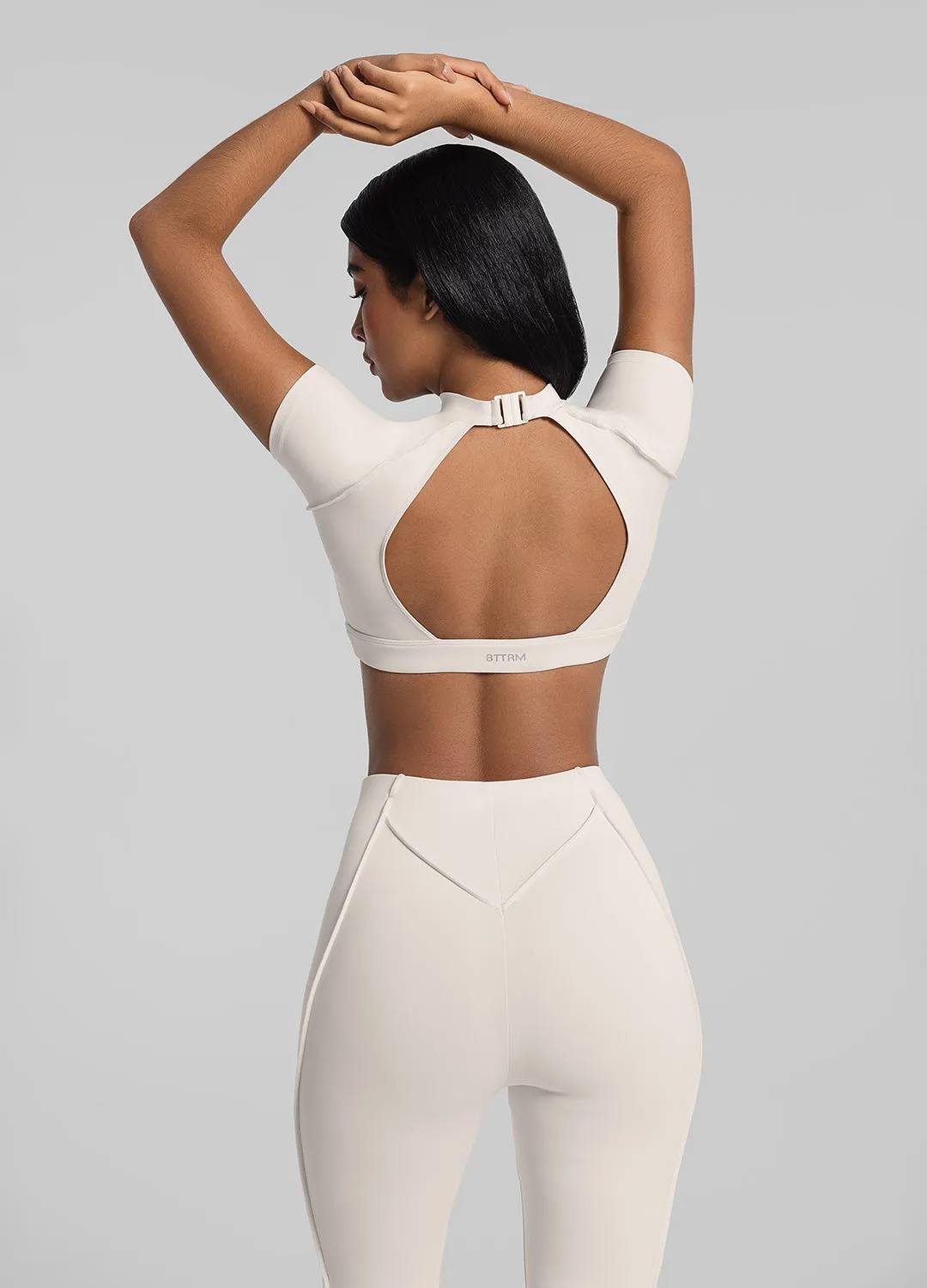 Elastic Free Open-Back Crop Top