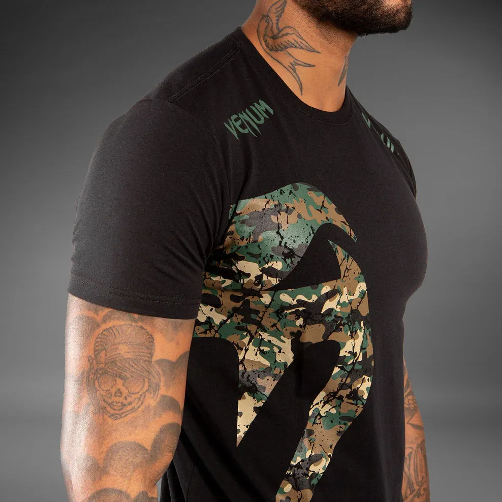 Venum Original Giant T-Shirt - Black/Forest-Camo High Durability Weave