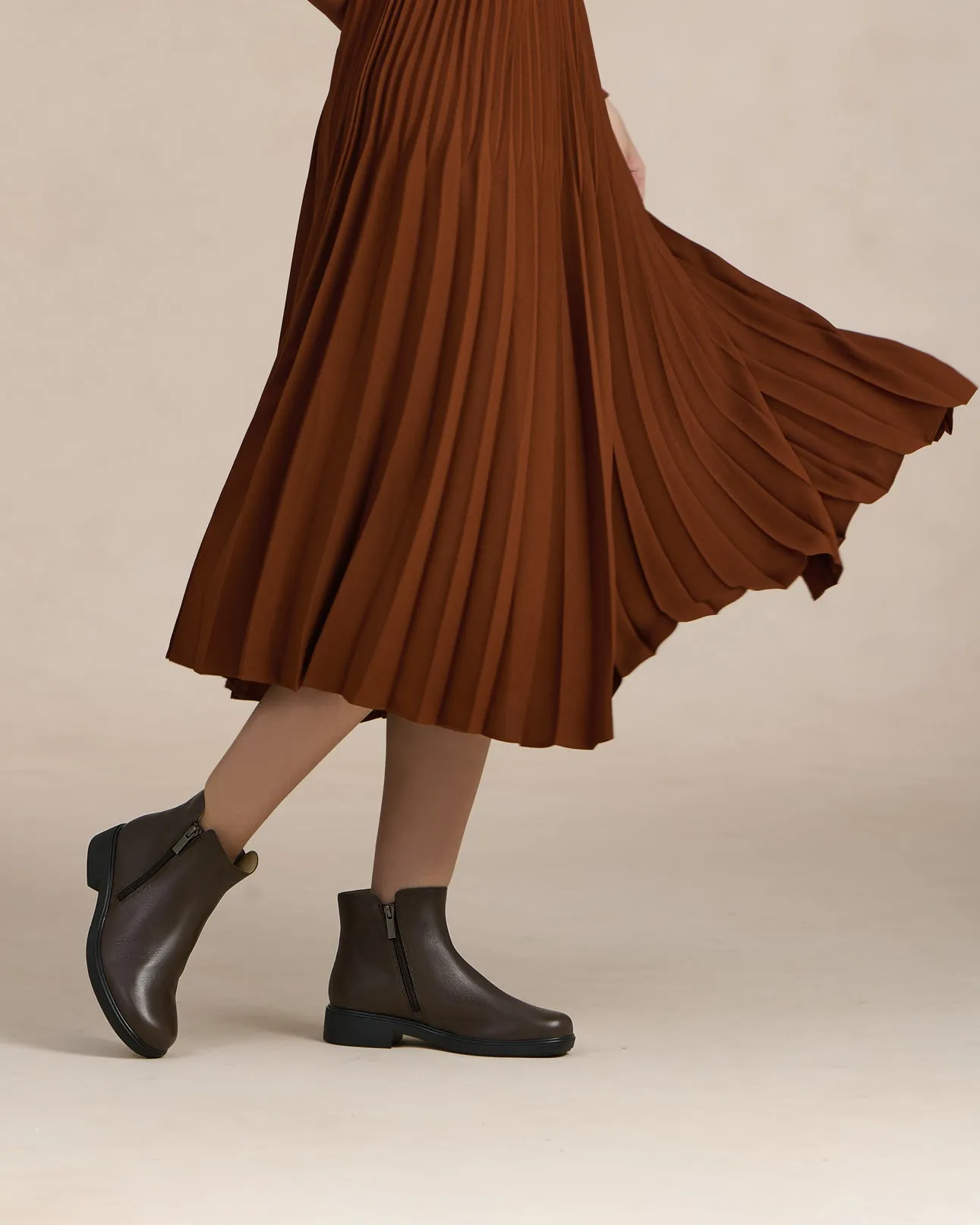 Noise Reducing Heel Quick   Dry Compass Zip Metatarsal