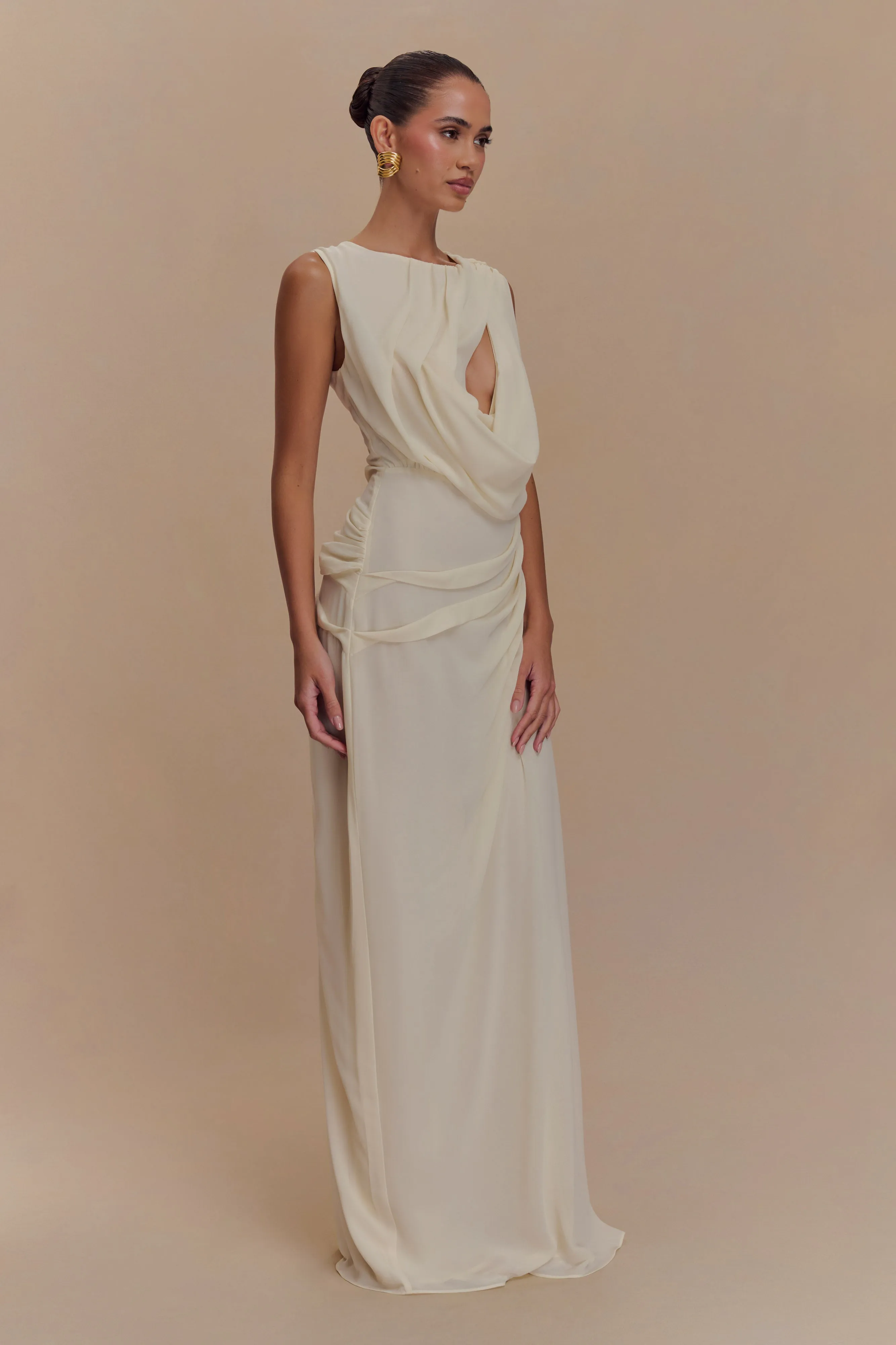 Oria Chiffon Maxi Dress - Ivory Autumn-Season Timeless Fashion
