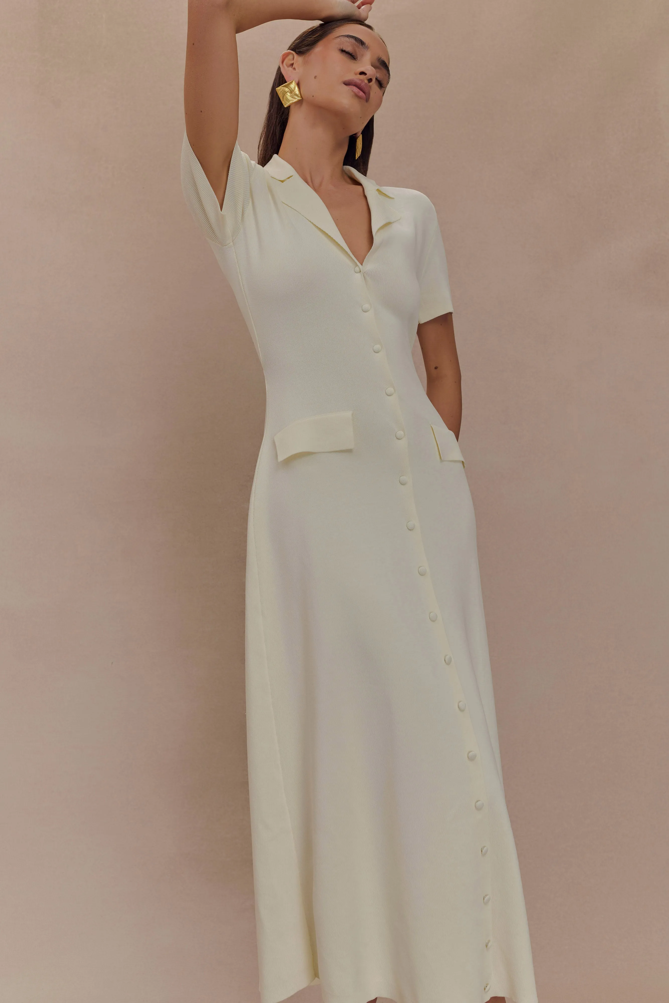 Flexible Fit Soft Silhouette Pearson Short Sleeve Knit Midi Dress - Ivory