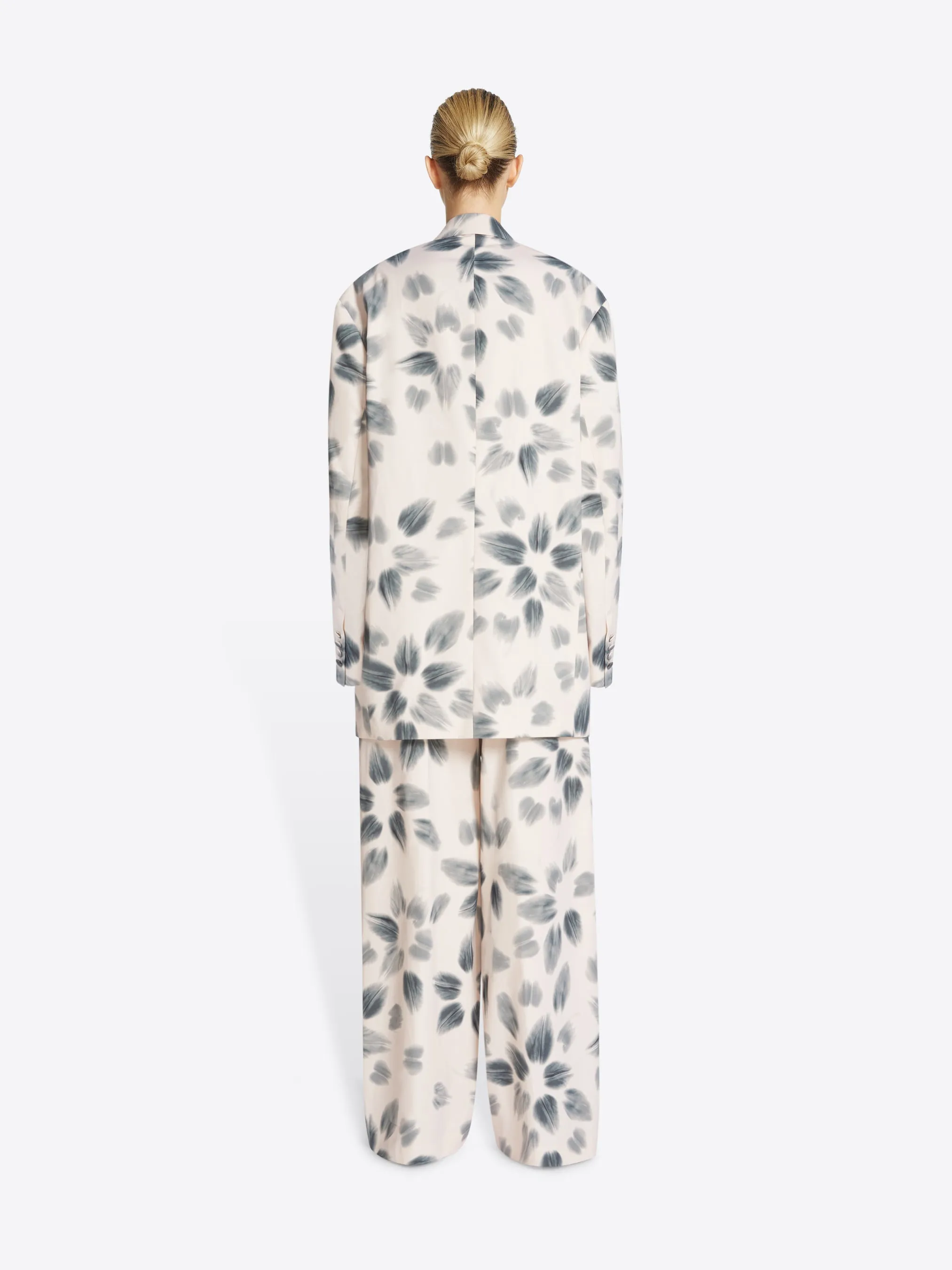 Sport Fit Effortless Look Wide pleated pants