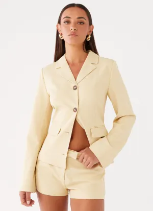 Mercury Mini Shorts - Butter MultiPocket Design Slim performance