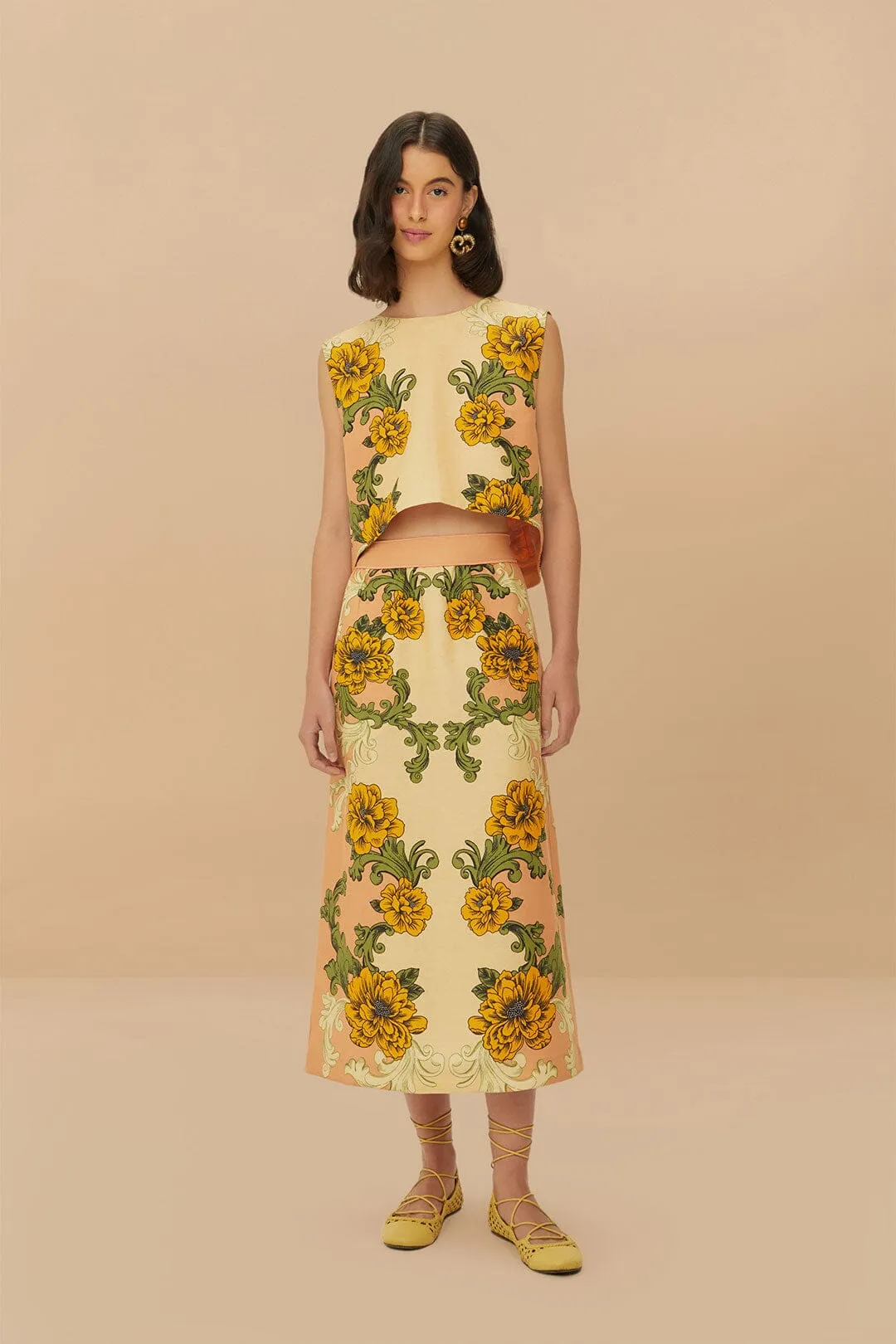 ZeroWaste Production Pink Delicate Flower Arabesques Euroflax? Premium Linen Crop Top