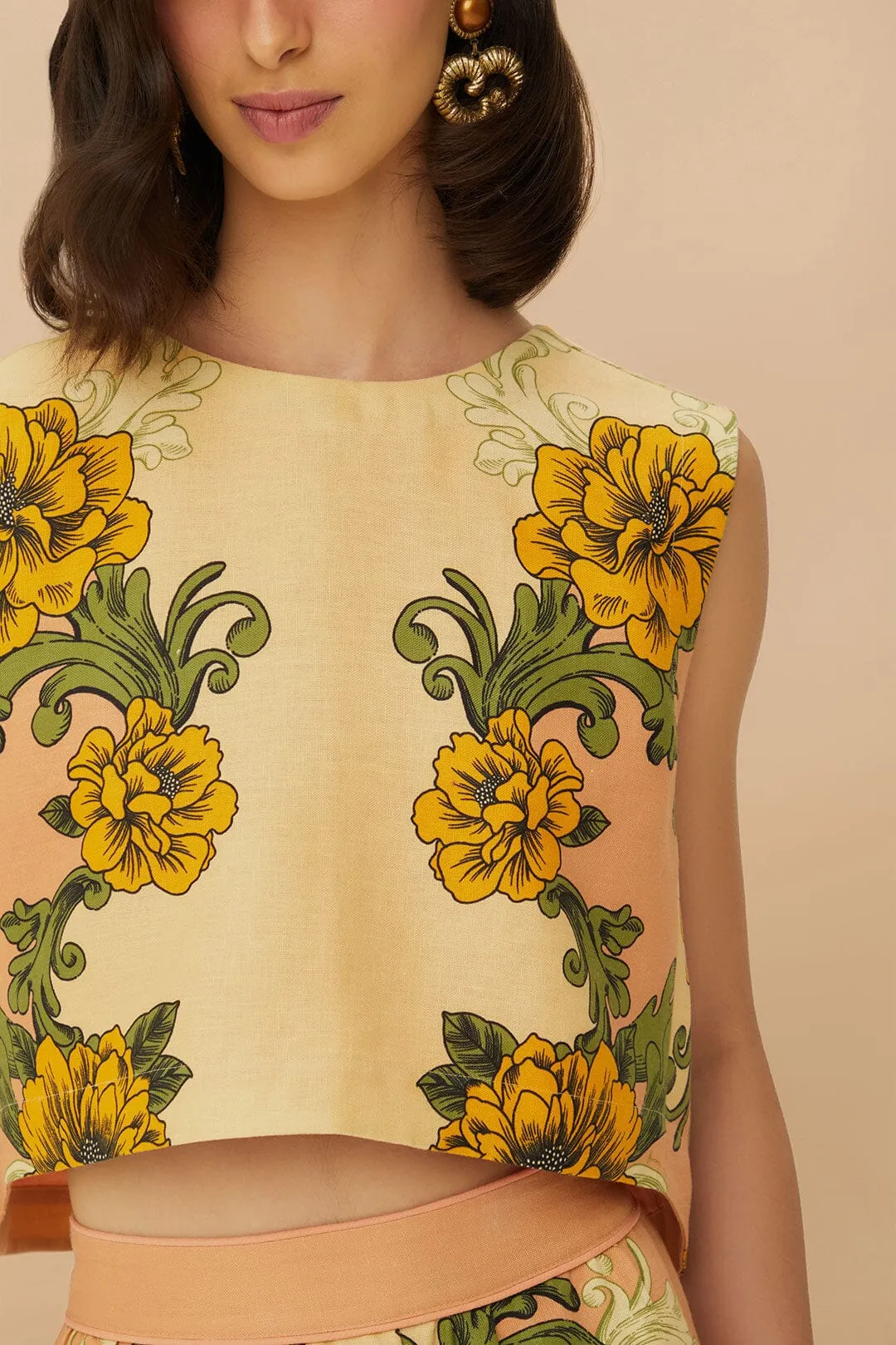 Pink Delicate Flower Arabesques Euroflax? Premium Linen Crop Top Pure Cotton