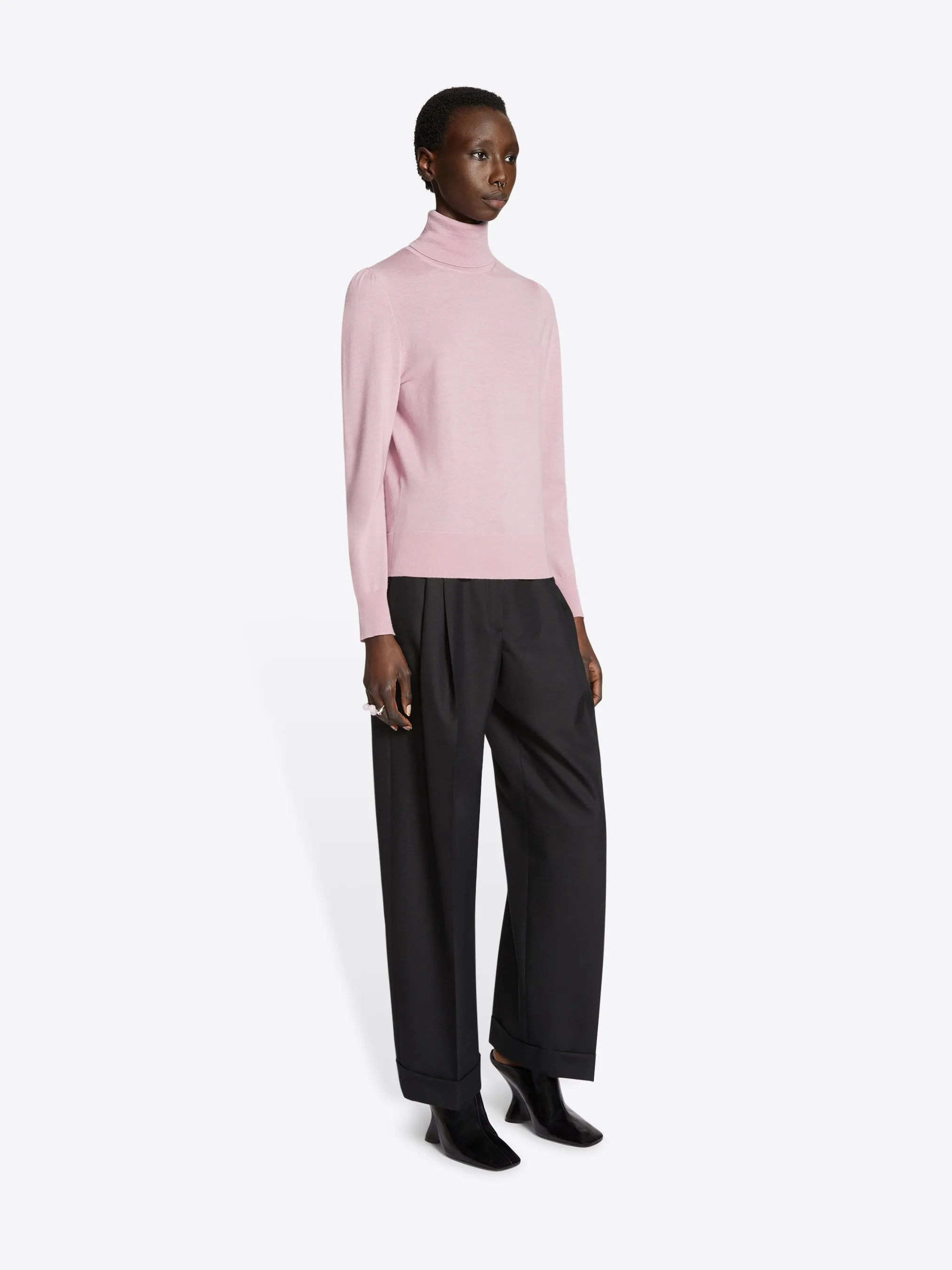 Pleated wool pants Performance Gear