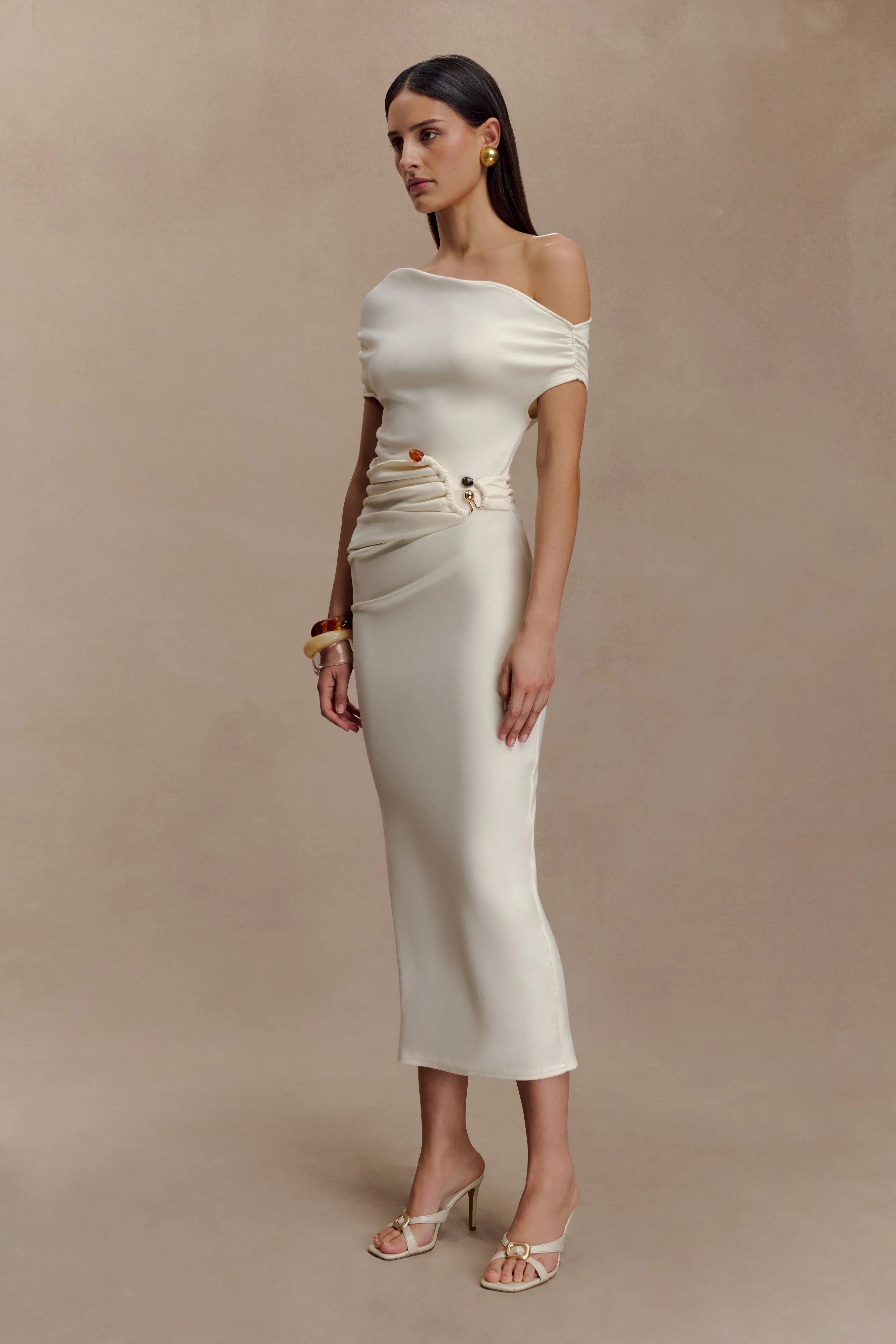Kendra Scuba Jersey Midi Dress With Hardware - Ivory Glamorous look