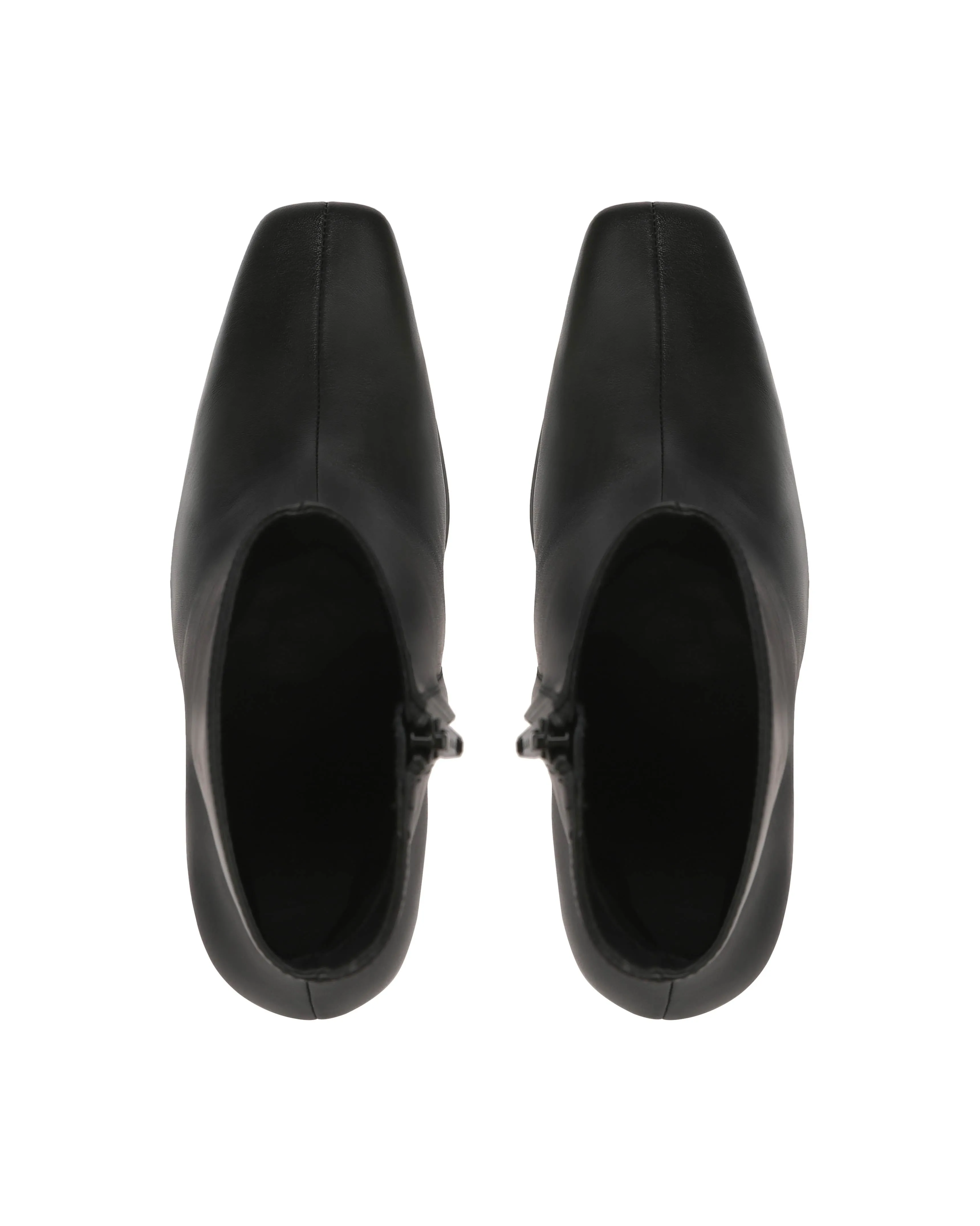 Frankie Black Leather Abrasion Resistant Surface Wild Soul