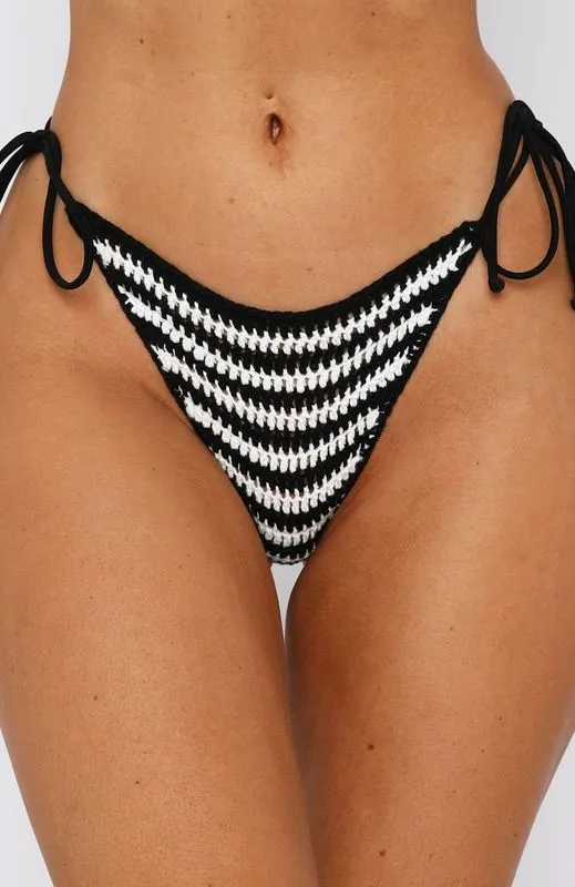 Cottesloe Crochet Bottoms Black/ Cream Stripe Mold Resistant Padding Anti Fade Technology