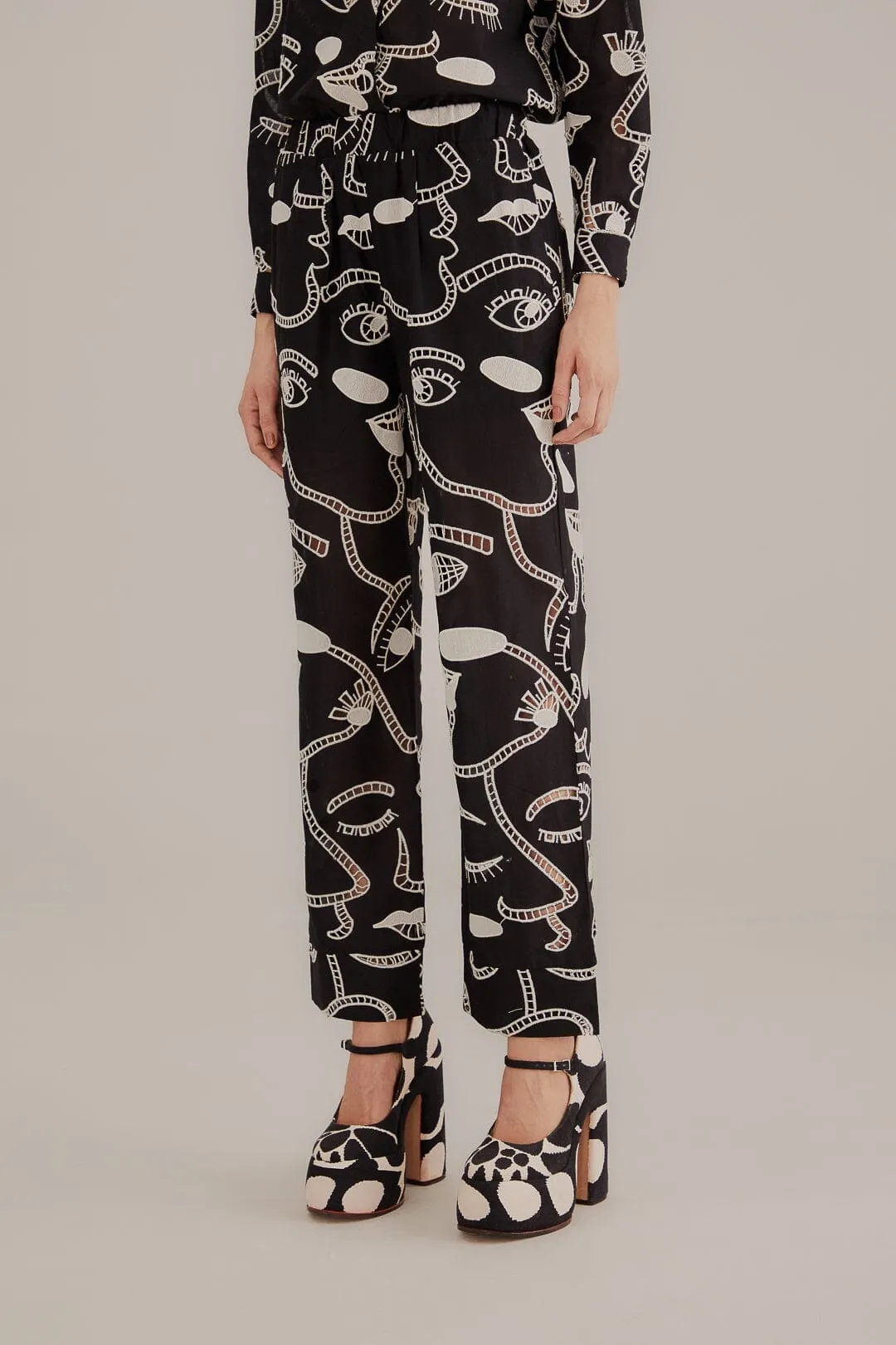 Sport Layer Black Richelieu Faces Pants