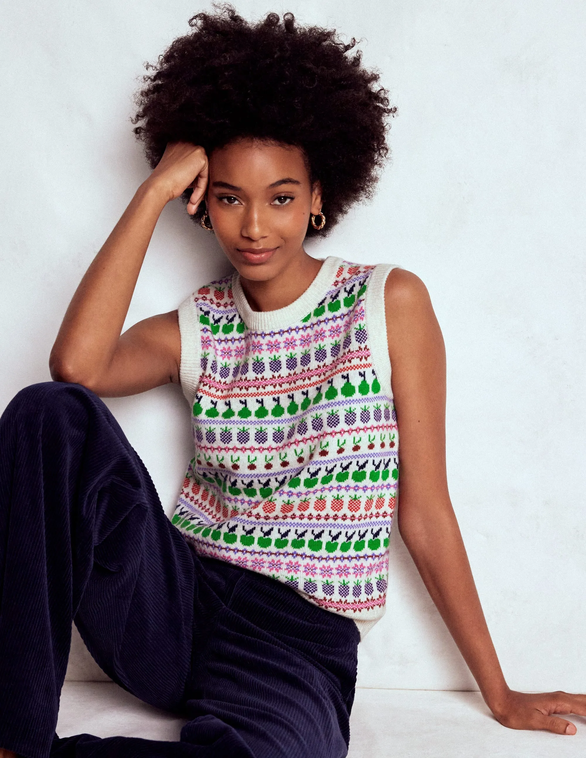 Relaxed Trend Chunky Cable Pattern Edie Fair Isle Tank-Ecru Marl, Fruit