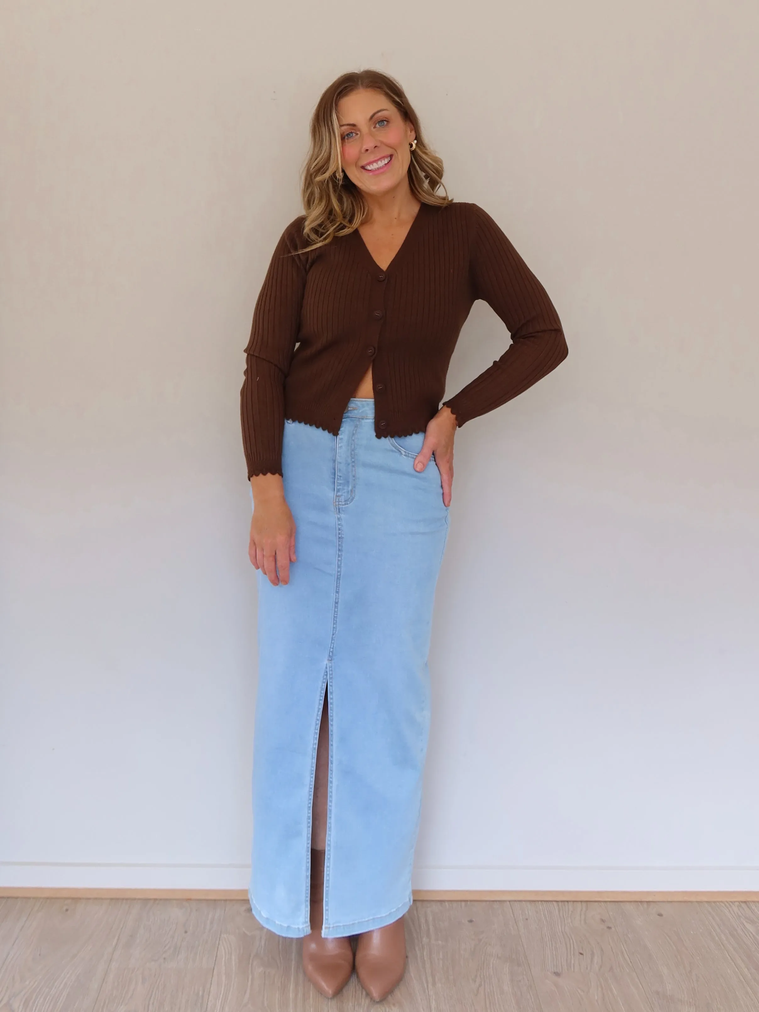 Curve Friendly Stretch Waist Ramsay Skirt - Light Blue