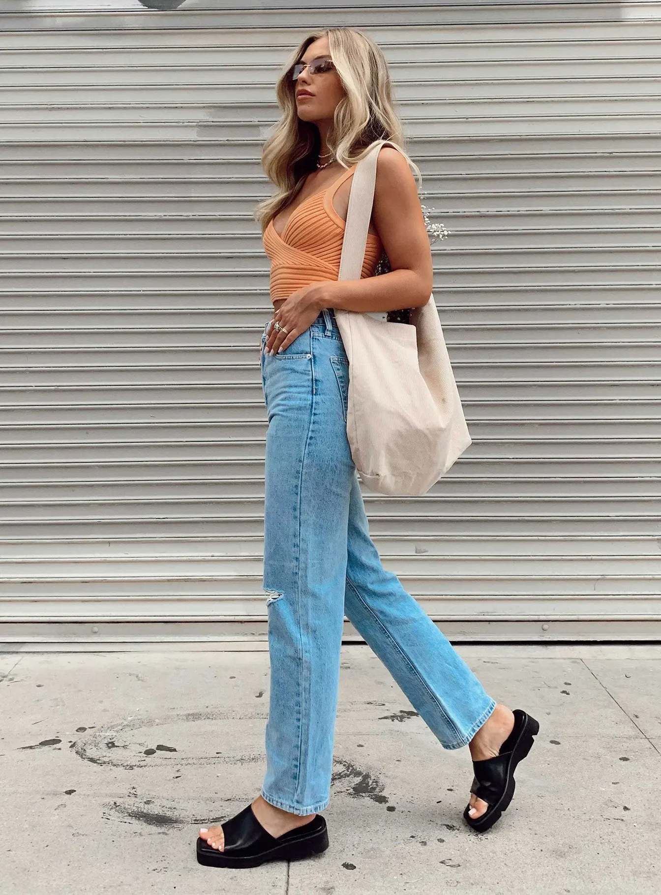 Comfortable Buckle Renegade Sandals Black