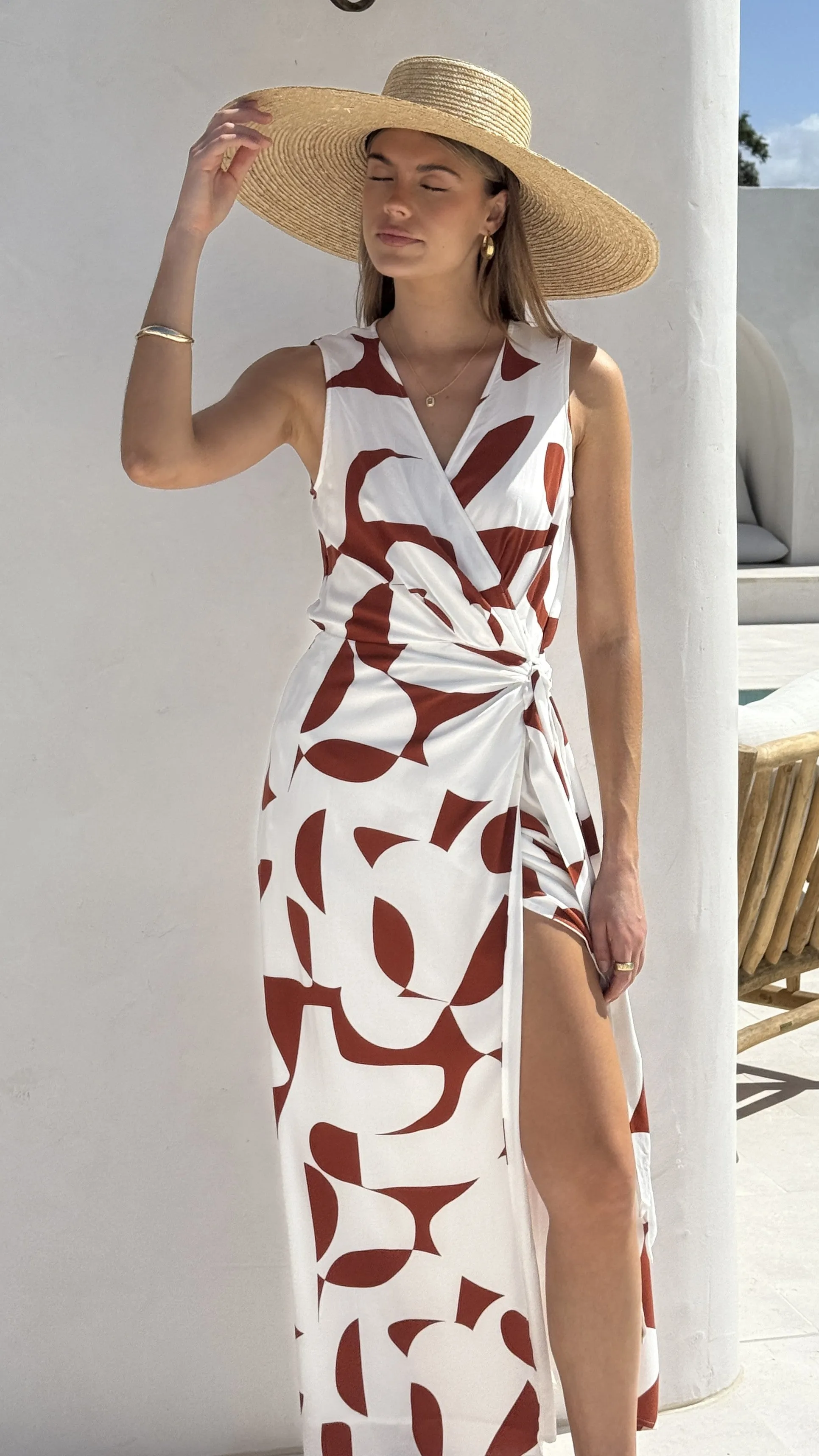 Gemstone-Detail Low Key Belle Maxi Dress - Sienna