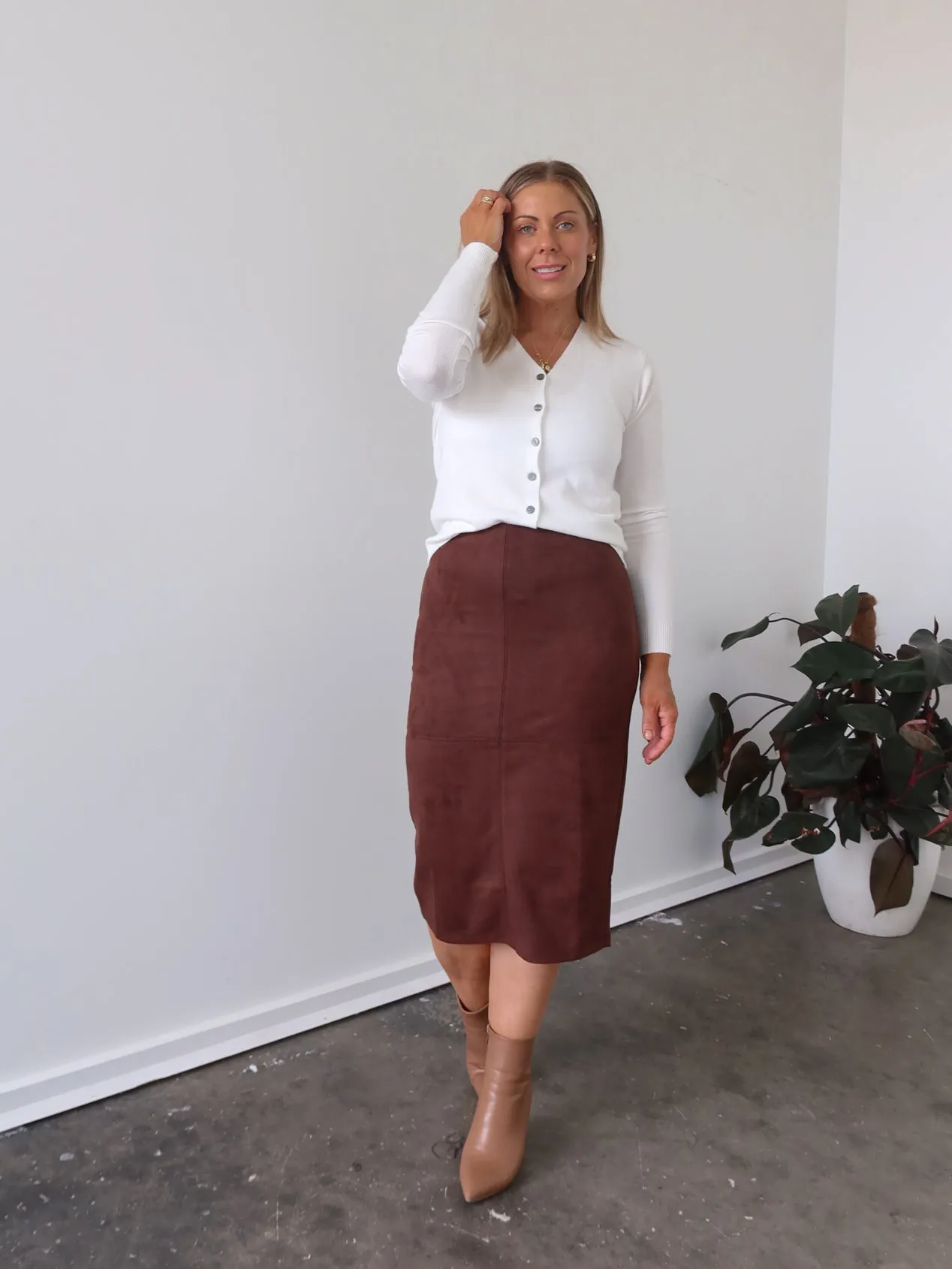 Vibrant color Avalie Skirt - Chocolate