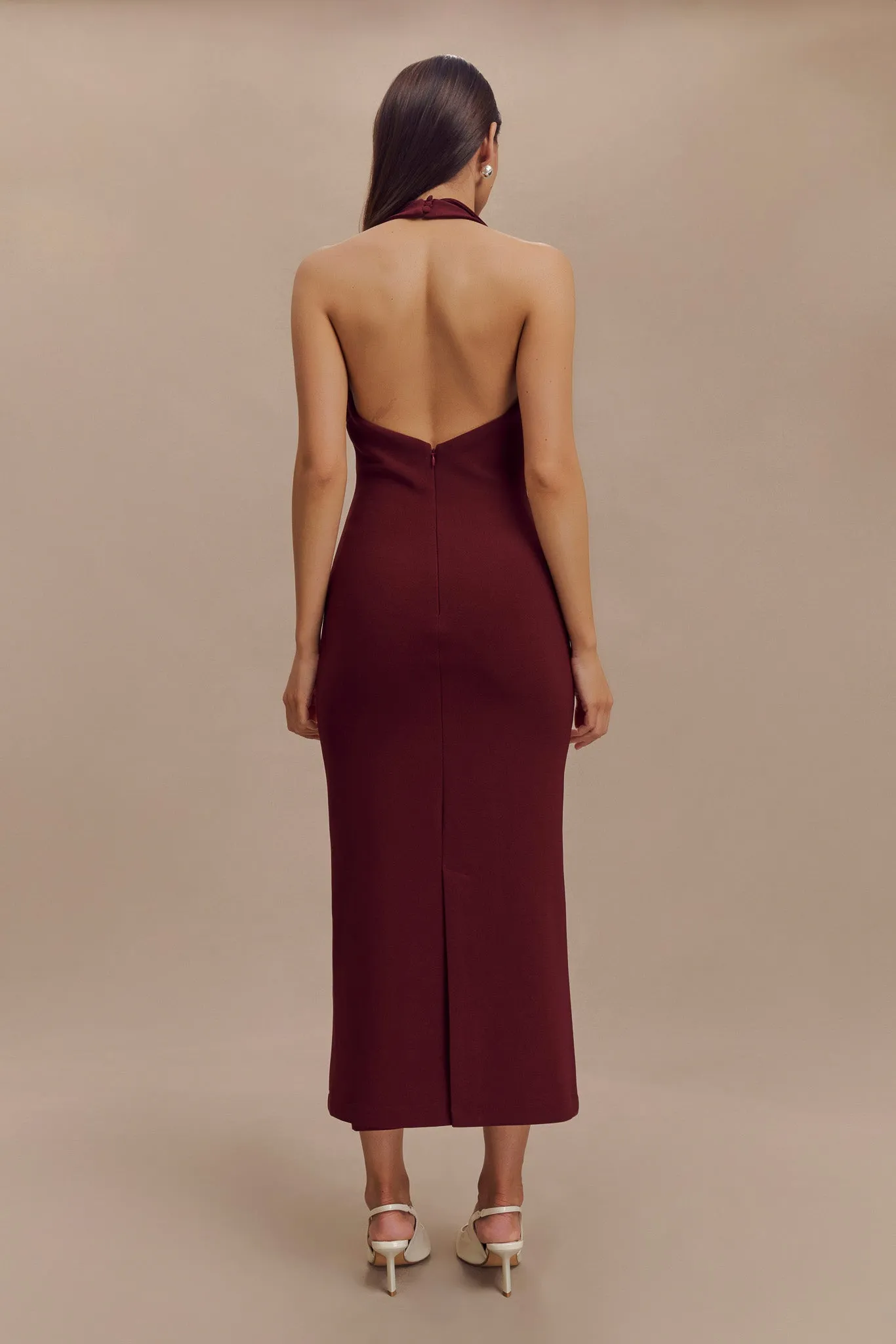 Soft-Lining Contemporary Look Annita Crepe Halter Midi Dress - Merlot