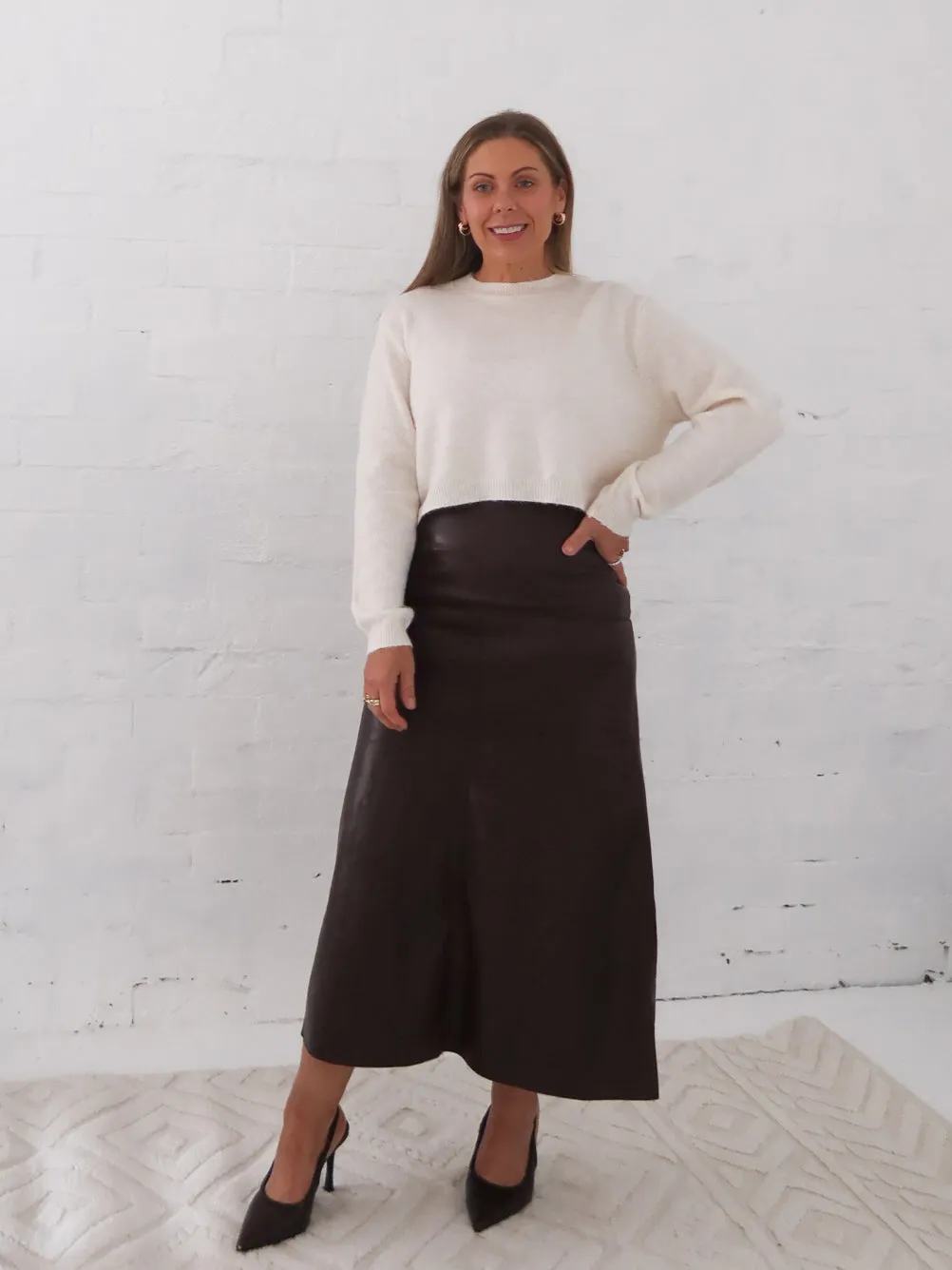 Elegant Texture Saffy Skirt - Chocolate