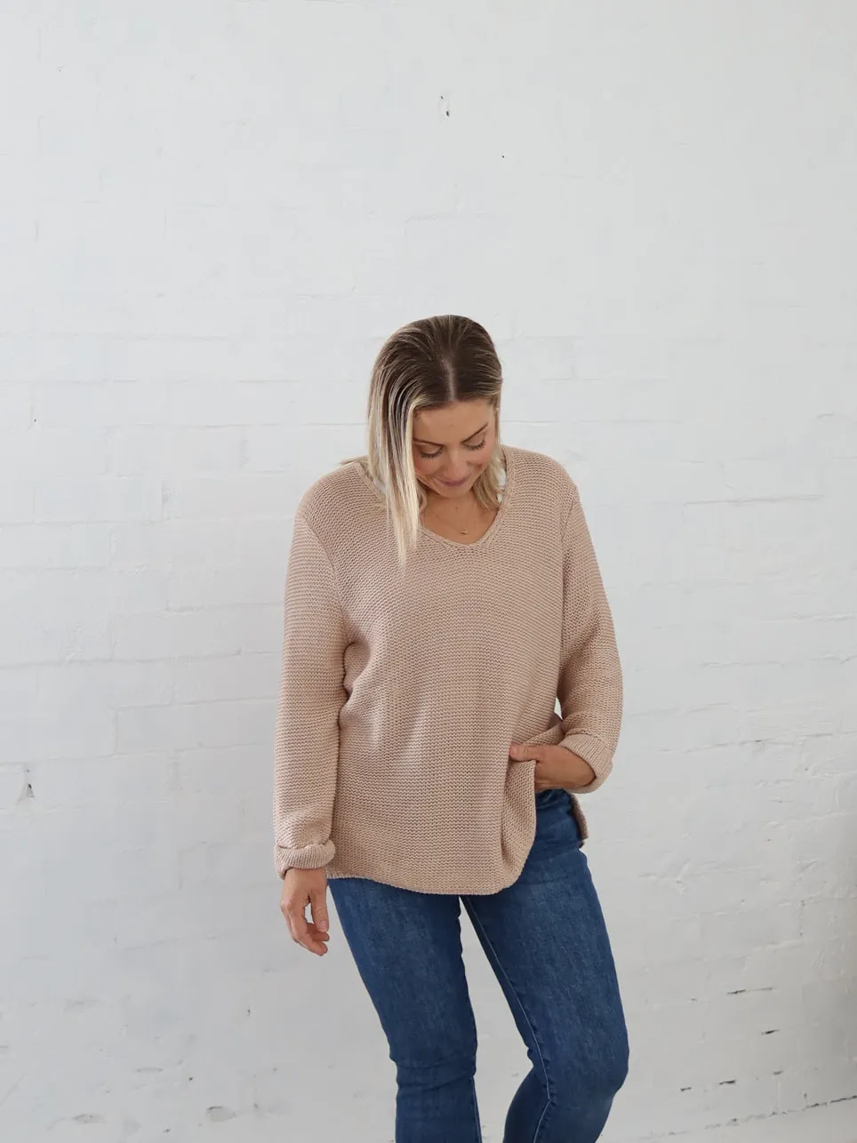 FourWay Stretch Minimalist Stitching Sailah Knit - Mocha