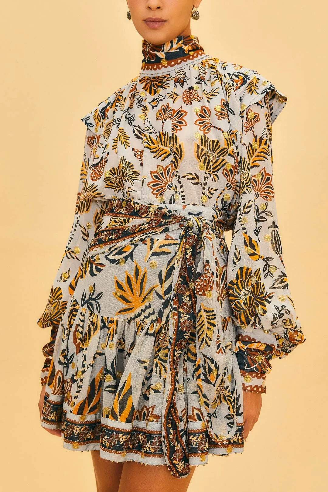 Daytime Look Silver Floral Tapestry Mini Skirt