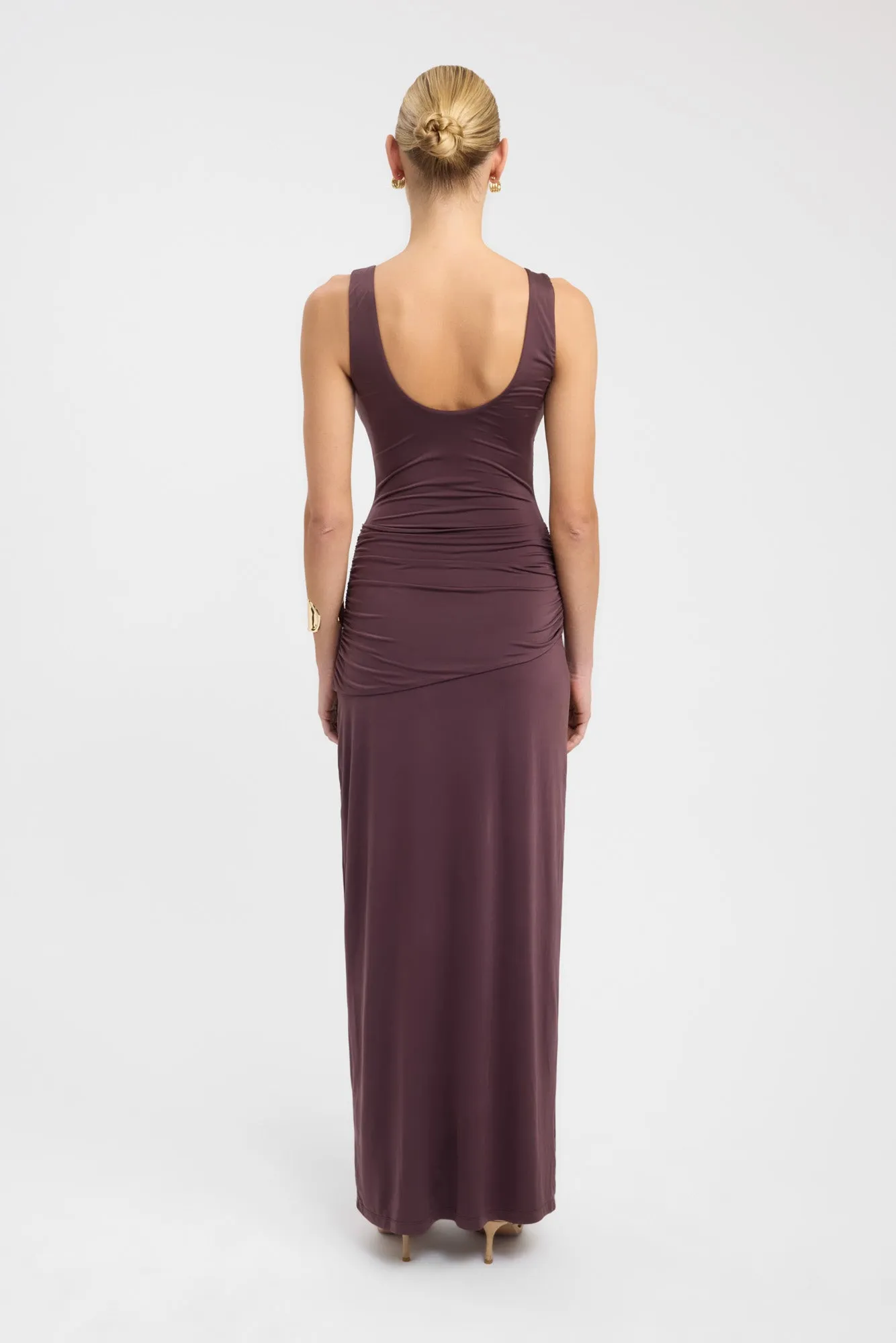 Shara Maxi Dress Minimal Design Comfortable Look