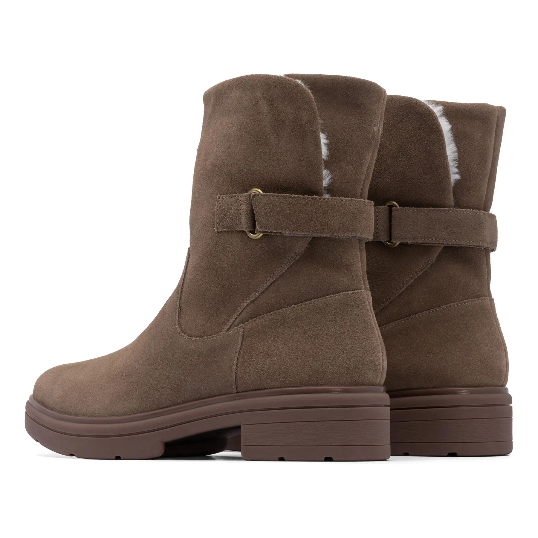 Vista Mid Boot Rugged And Durable