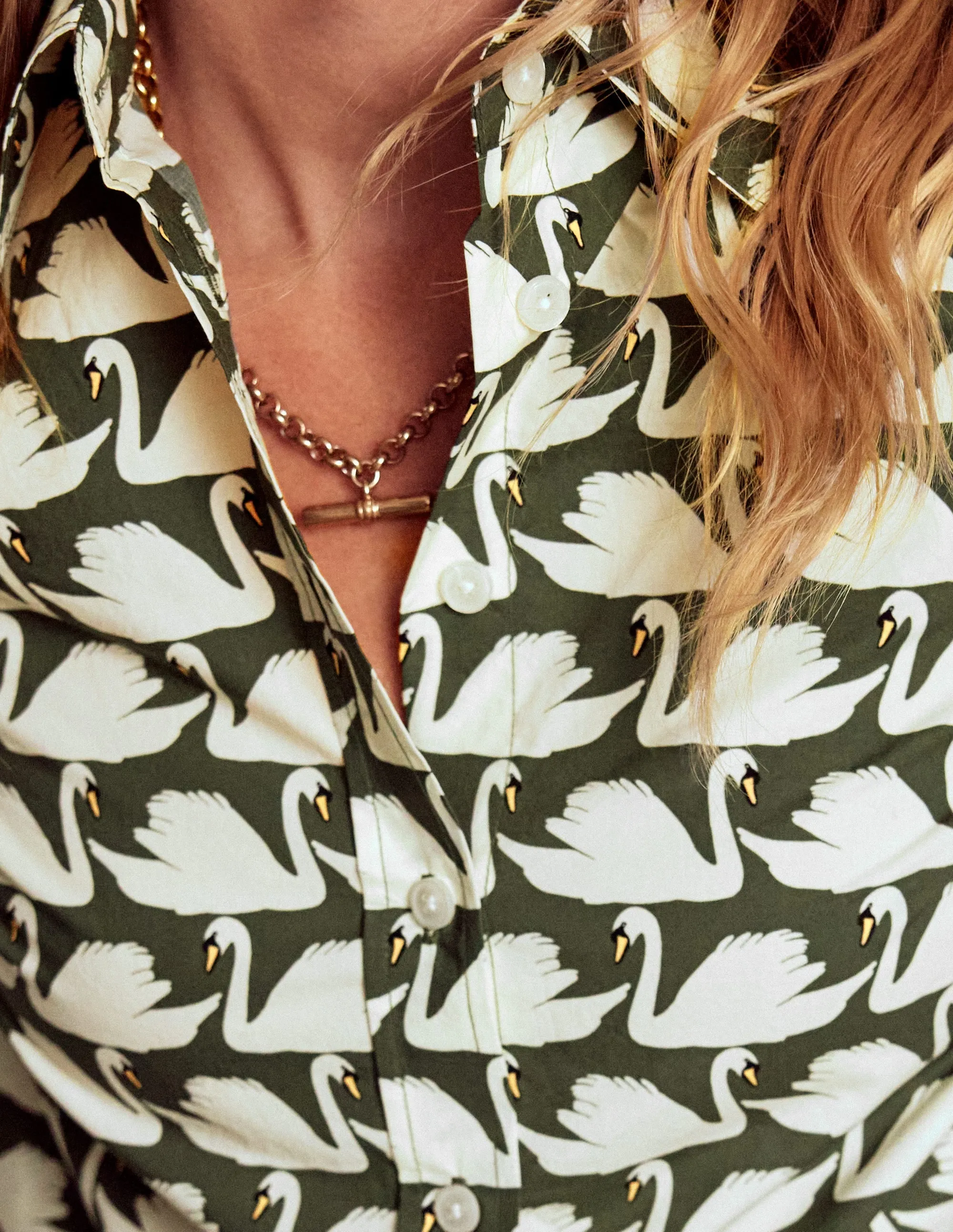 Quick Comfort Design Sleek And Stylish Sienna Cotton Shirt-Green, Geo Swan