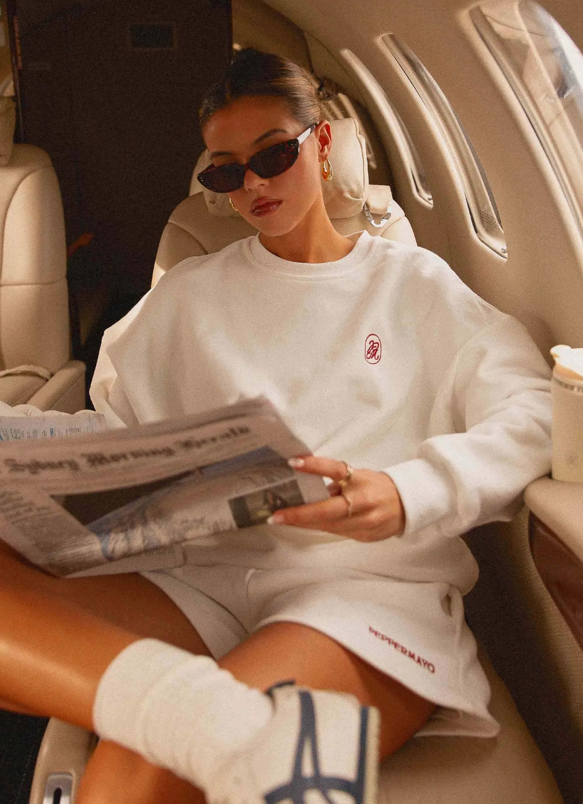 Top Guard Many Pockets Signature Oversized Sweatshirt - Ivory