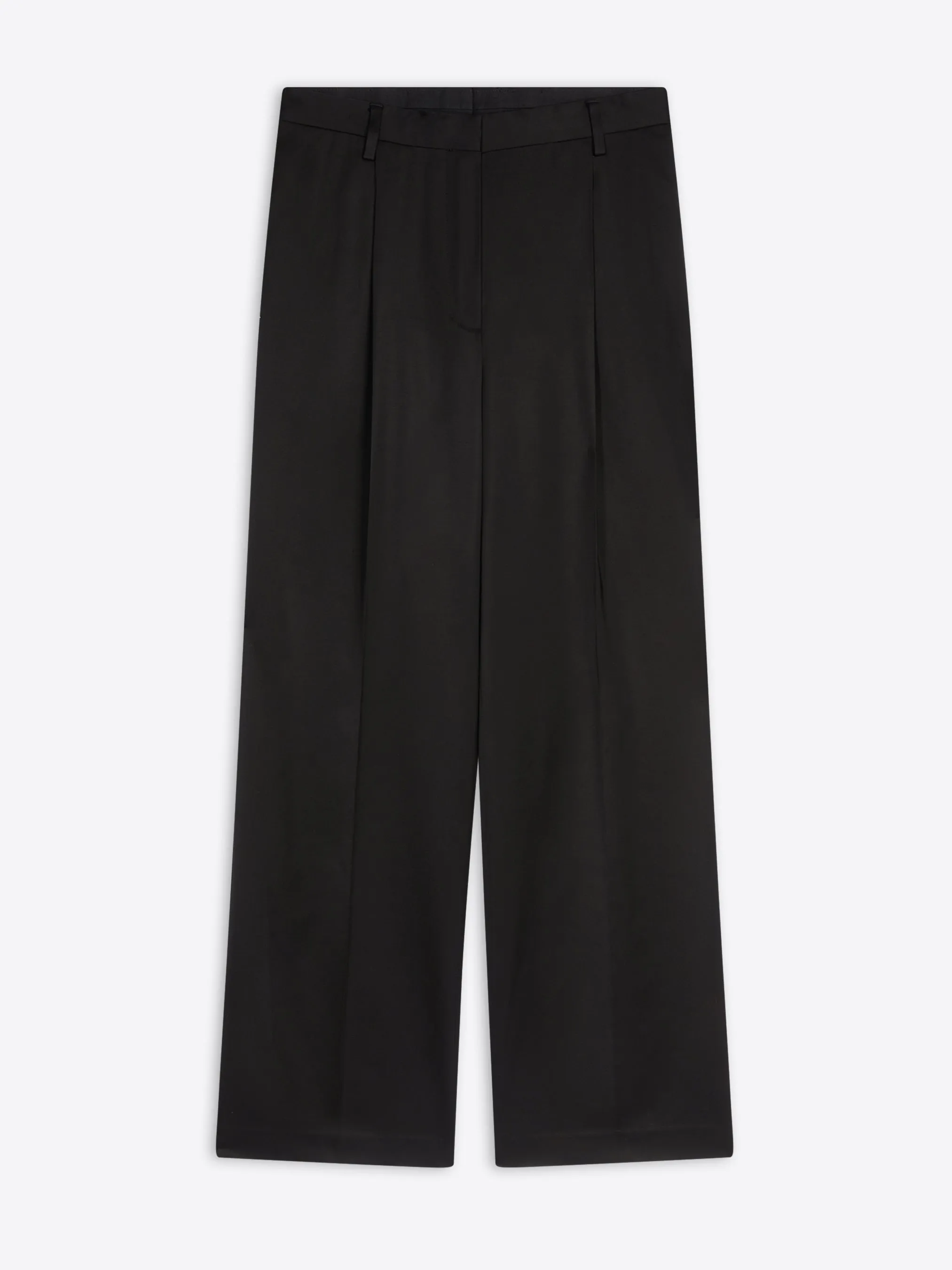 Pleated pants Slim Shape