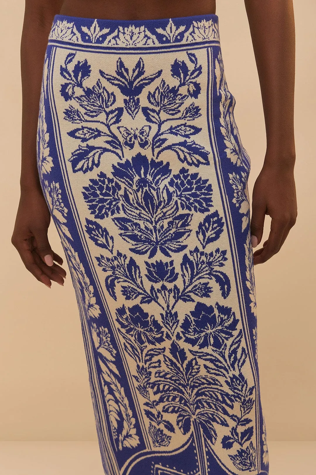 Off-White Delicate Tapestry Knit Skirt Trend Ready Cozy Tones