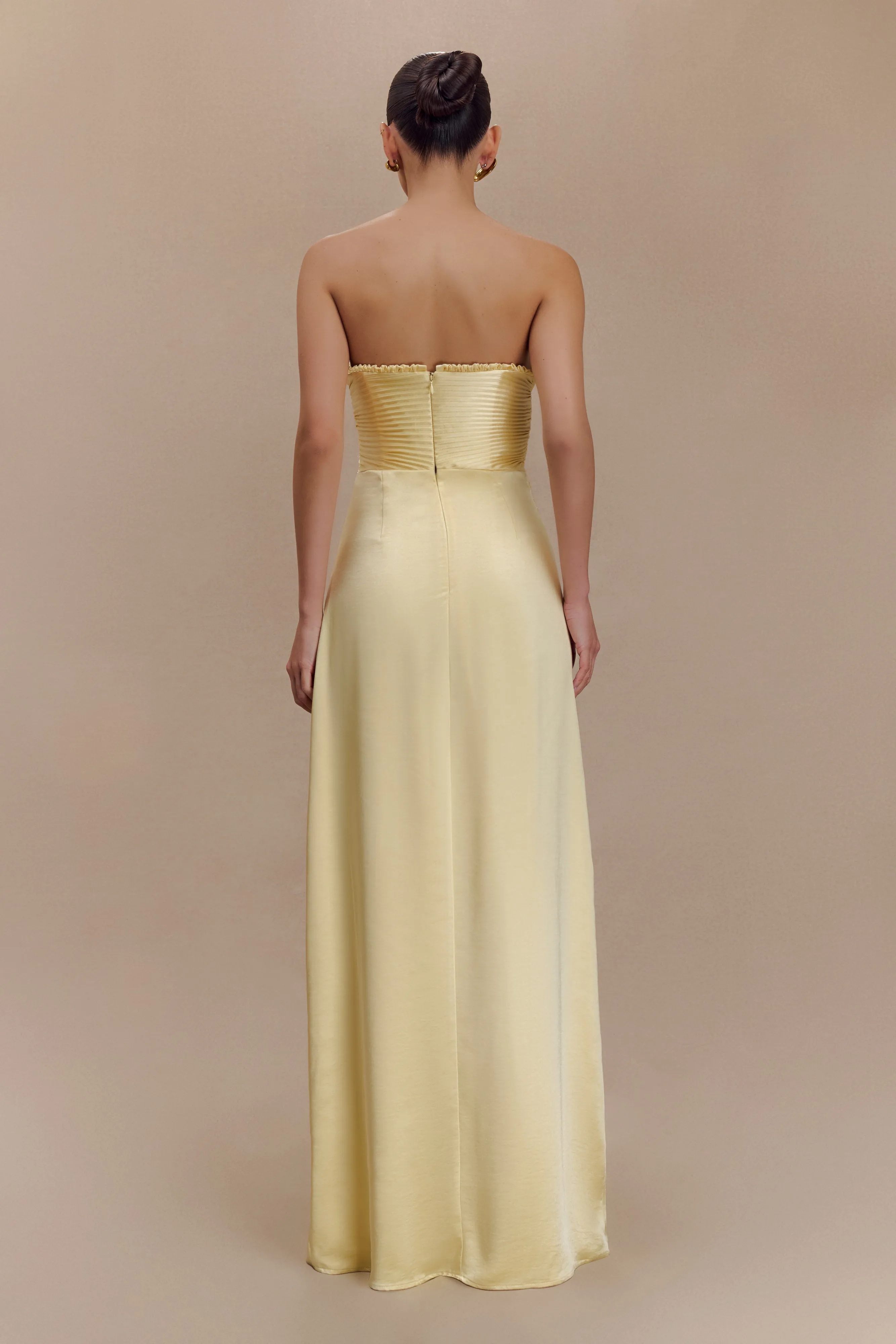 Trendy Design Larissa Satin Maxi Dress With Ruched Petals - Lemon