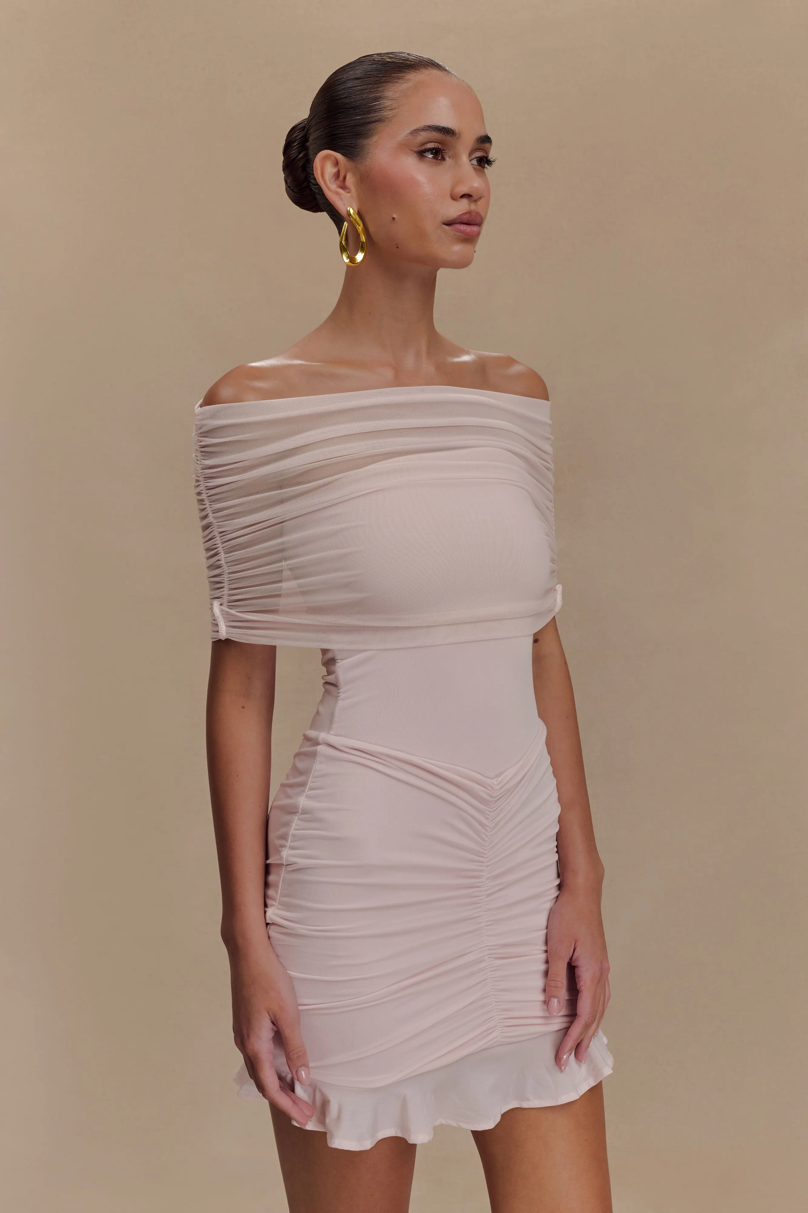 Perfect For Work Grace Vibe Caspian Slinky And Mesh Off Shoulder Mini Dress - Pale Pink