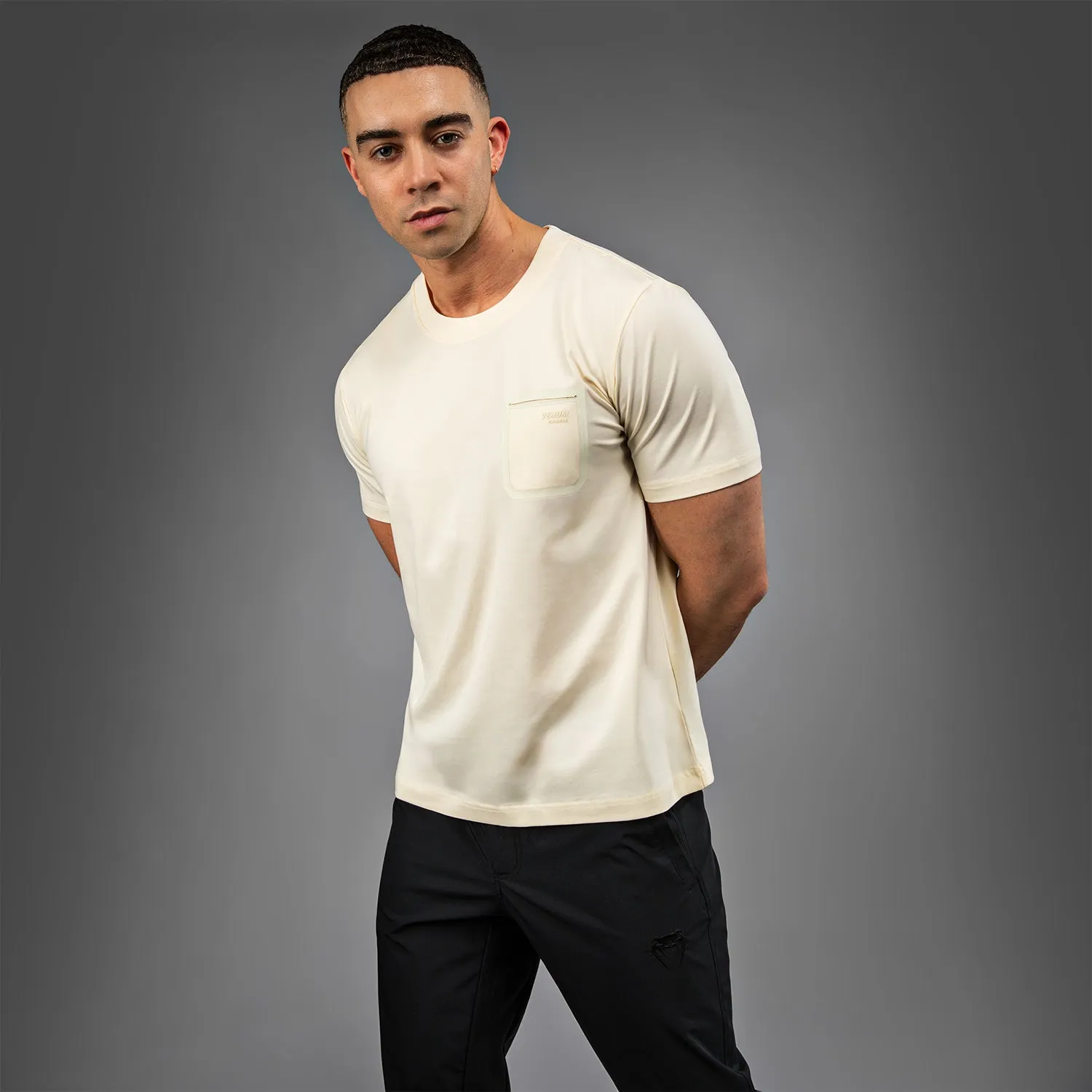 Layerable Look Venum Fly T-Shirt - Off White