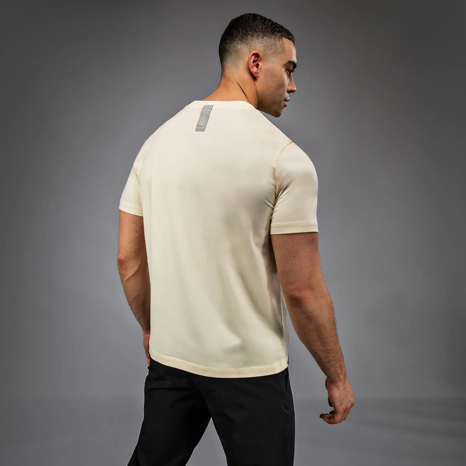 Soft and Stretchy Effortless Daywear Venum Fly T-Shirt - Off White