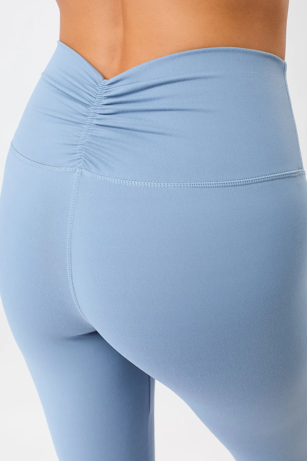 On Point Legging - Wave Flexible Waist