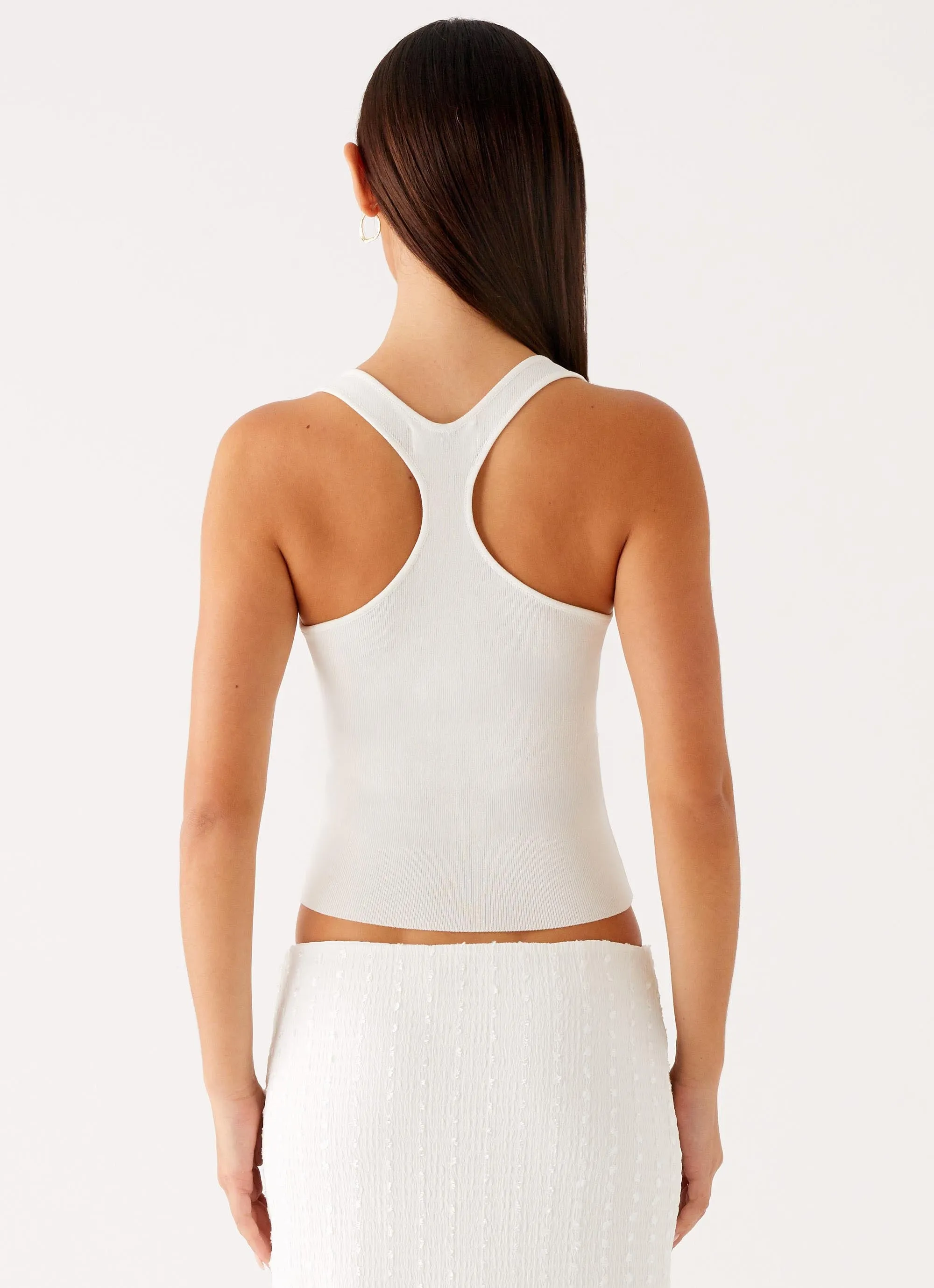 Johanna Knit Top - White Elastic Seamless Design Street Casual