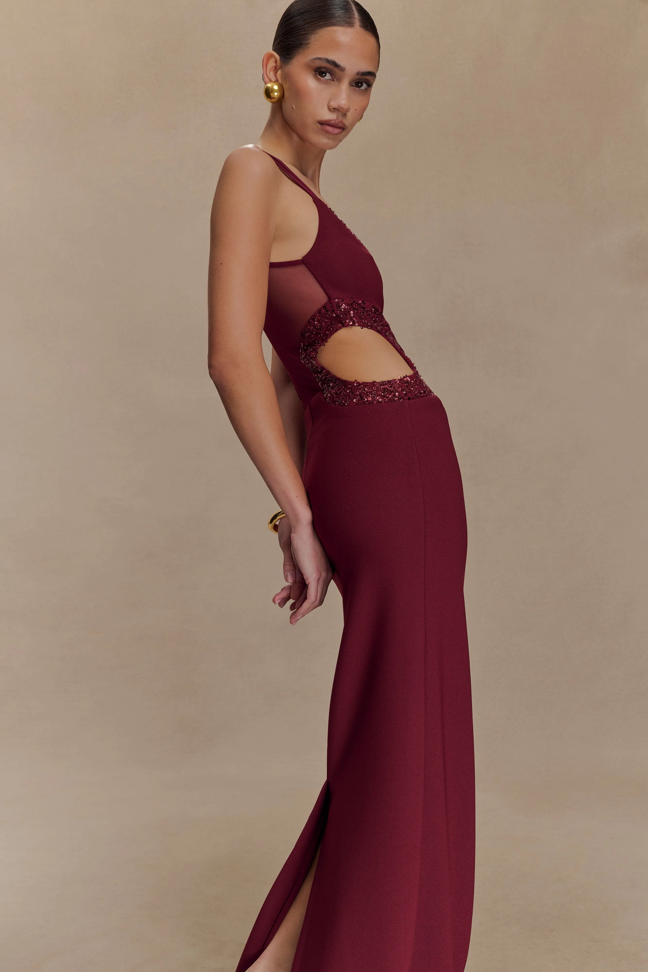Daily Movement Slender Look Angelique Beaded Crepe Maxi Dress - Wine