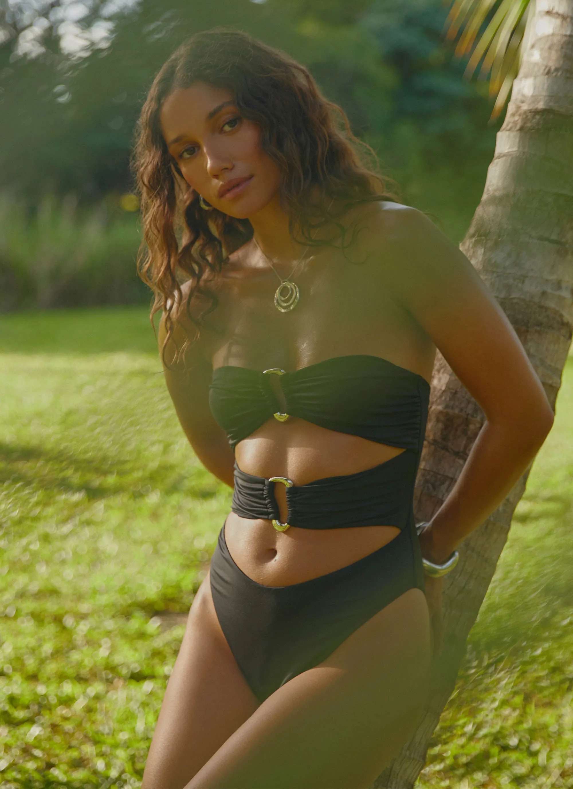 UV Protective Material Anti Chafing Edges Grenada One Piece Swimsuit - Black