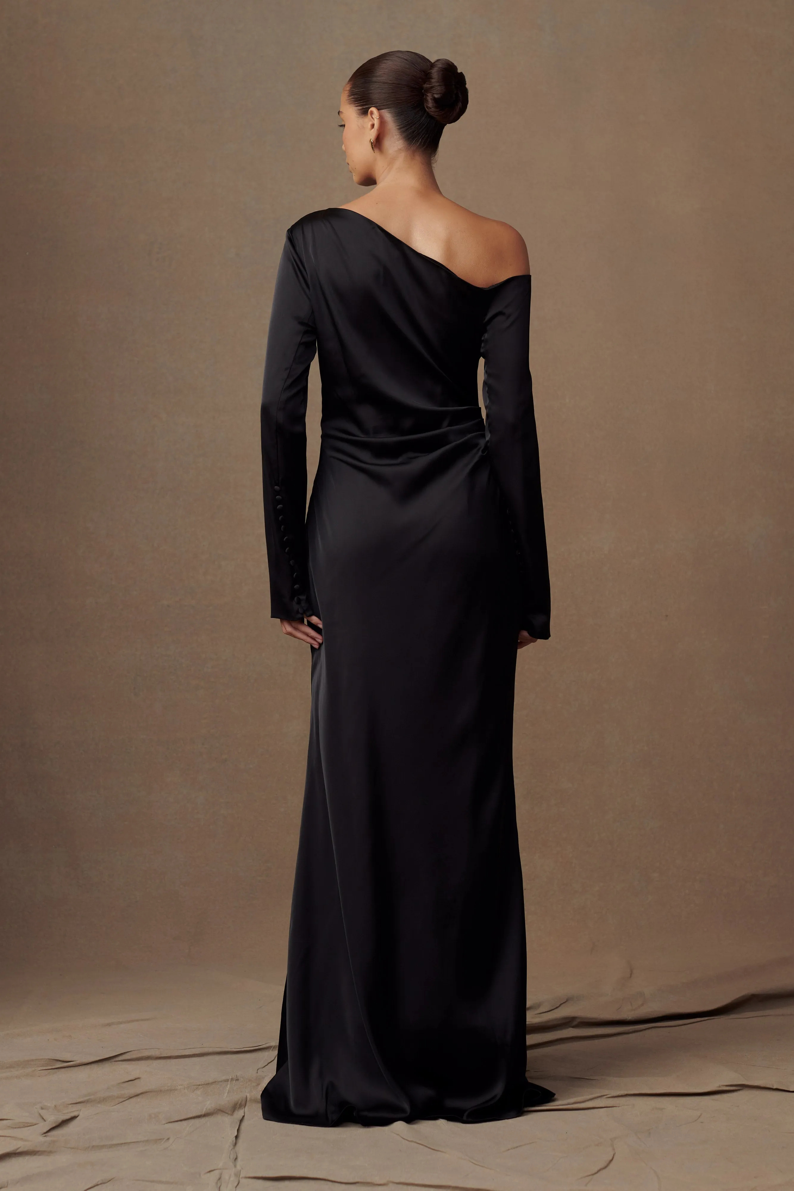 Summer Mood Avery Long Sleeve Maxi Dress - Black