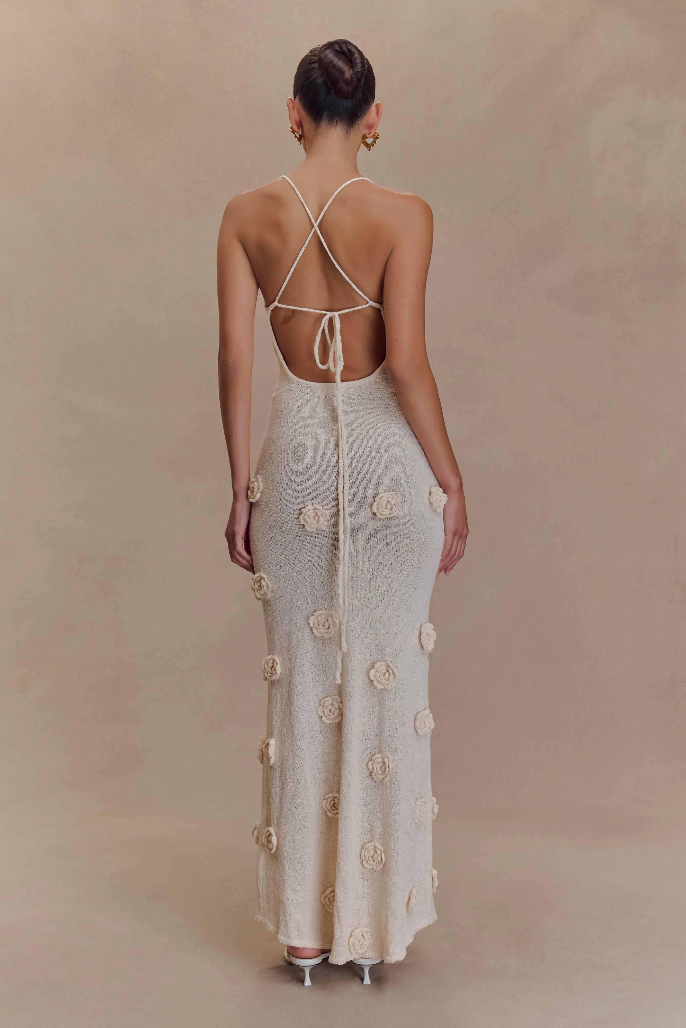 Street Mood Simple Mood Suki Knit Maxi Dress With Flowers - Nude