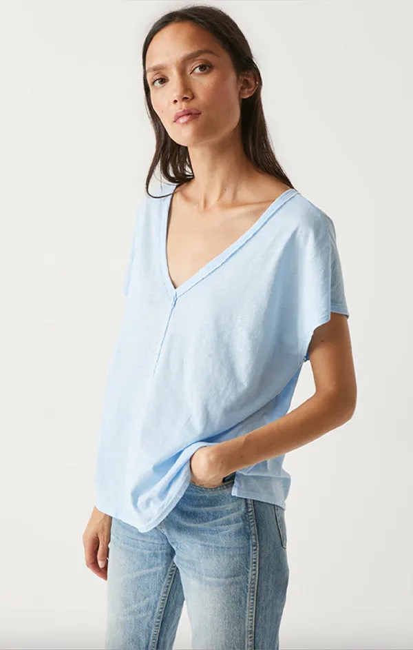 Permanent Crease Lizzy Tee