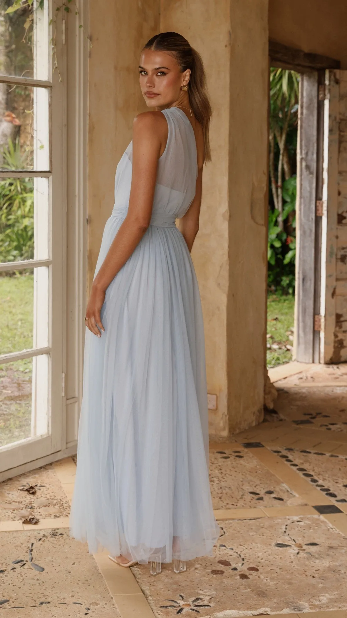 Talissa Tulle Maxi Dress - Blue Vibrant Edge Shape Hug