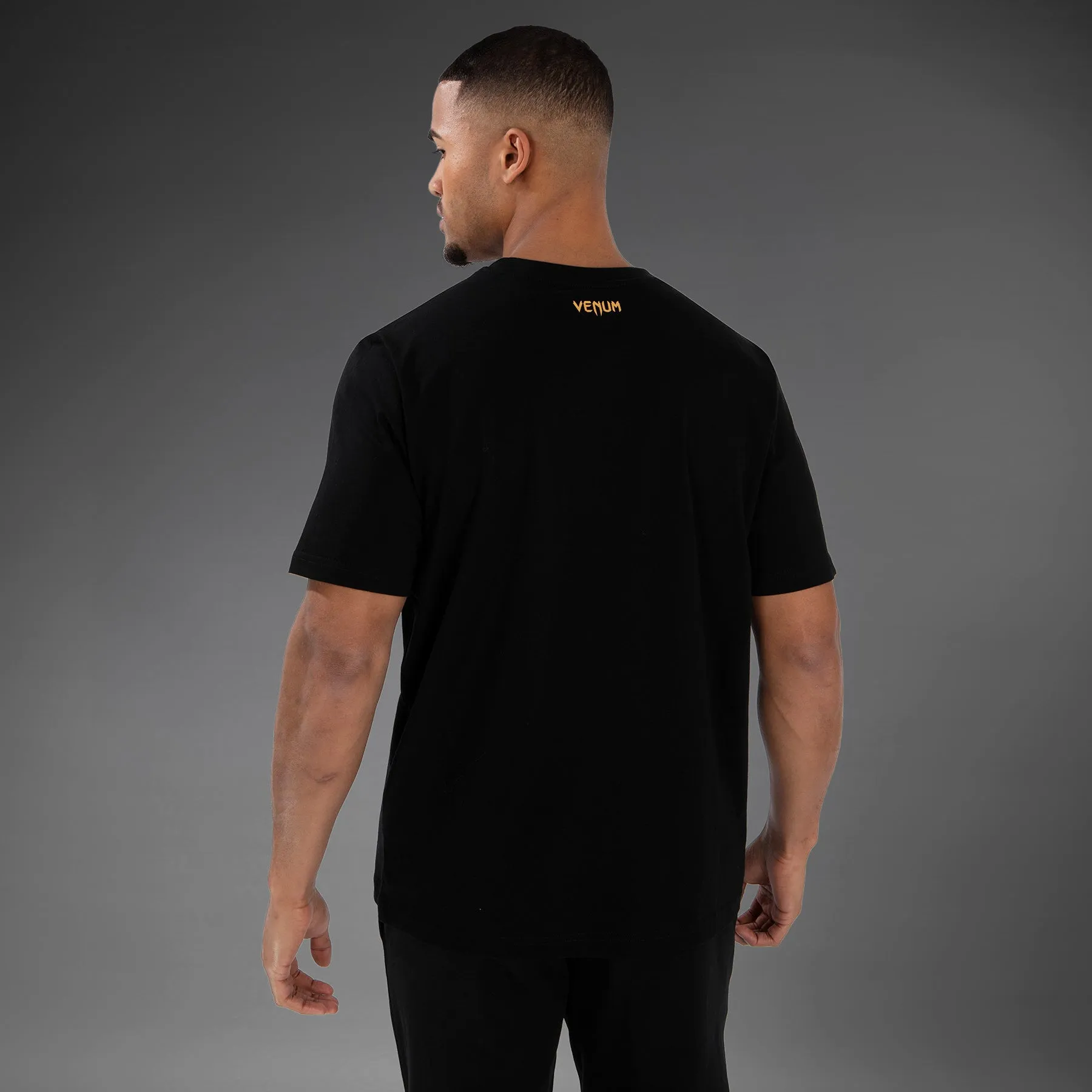 Summer Comfort UFC Venum Classic  T-Shirt - Black/Gold