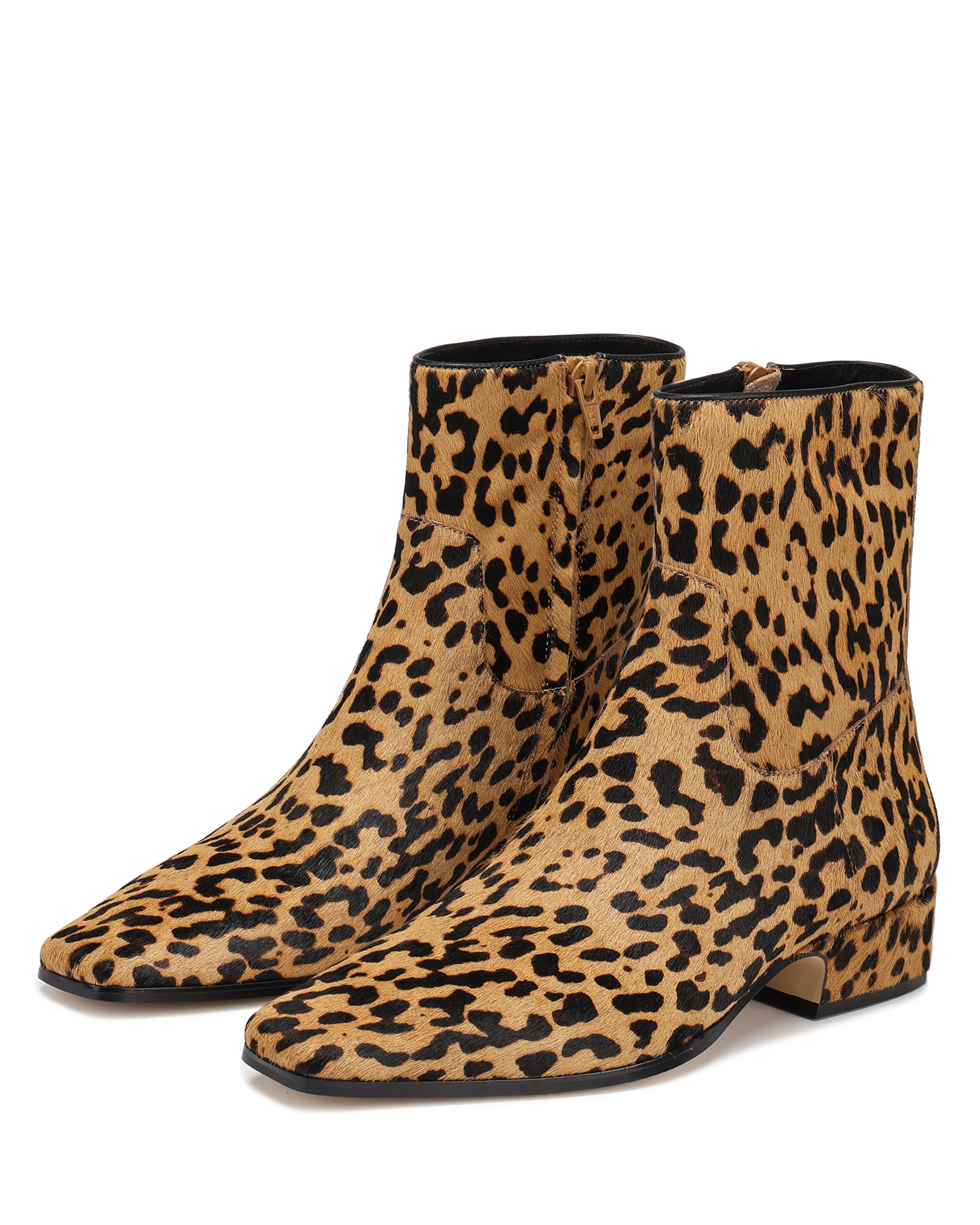 Compression Molded Sole Stable Structure Dusty Leopard Pony